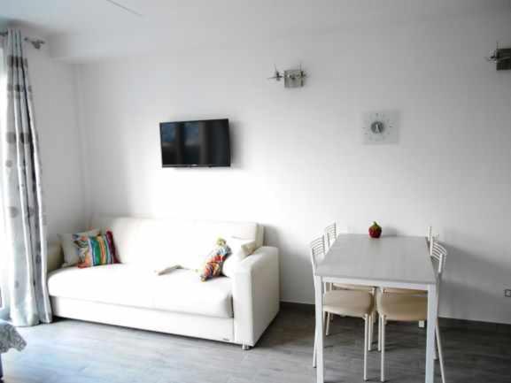 Direttamente Al Lago Apartments