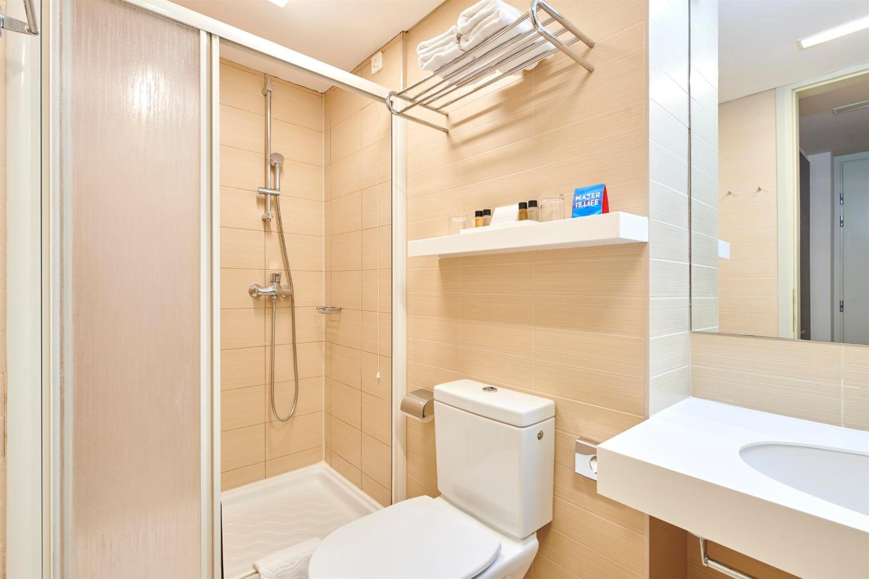 Hotel Albatros Plava Laguna - Property Image 10