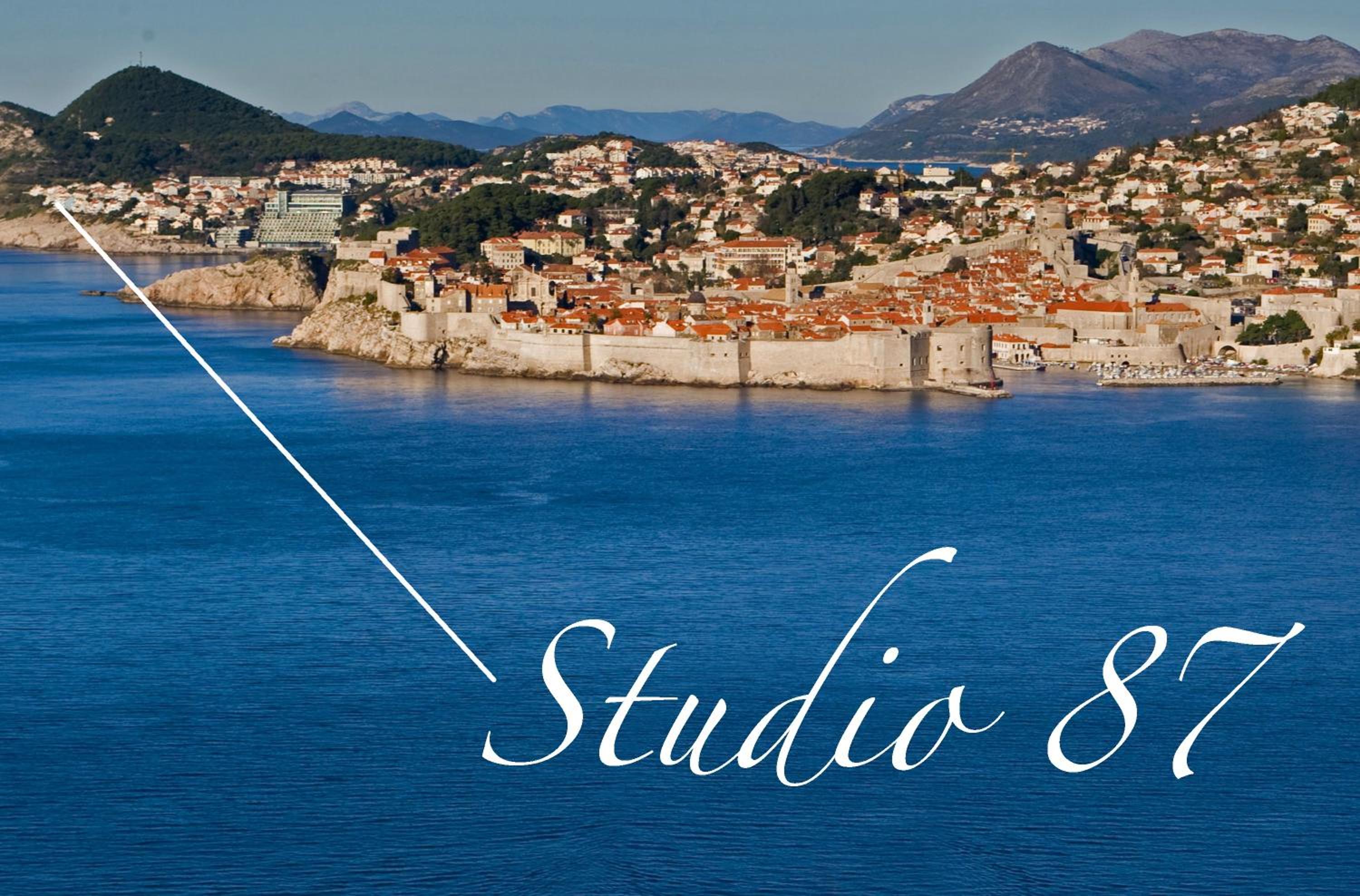 Studio 87