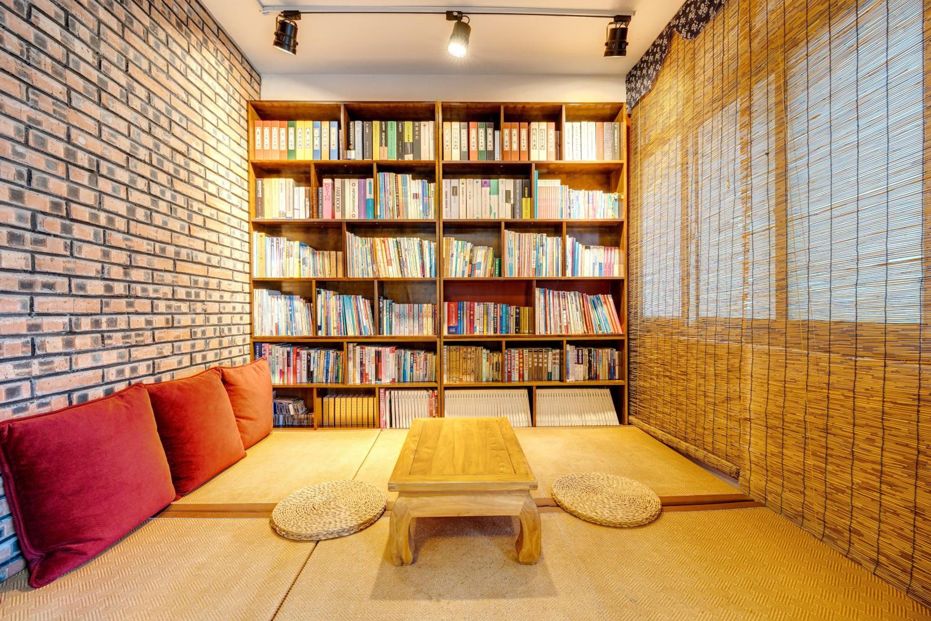 B&B under Great Wall
