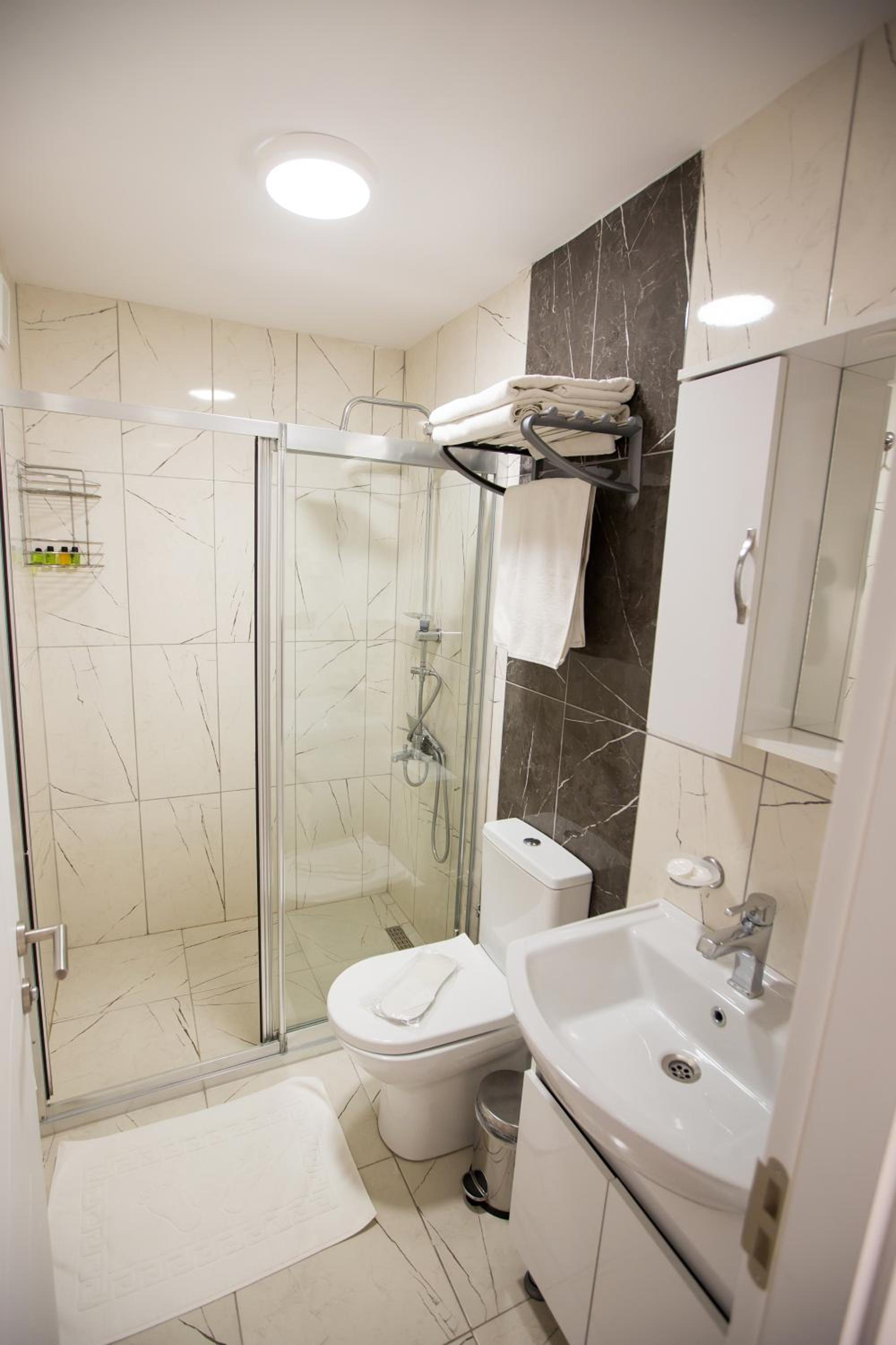 Galapera Otel - Image 11