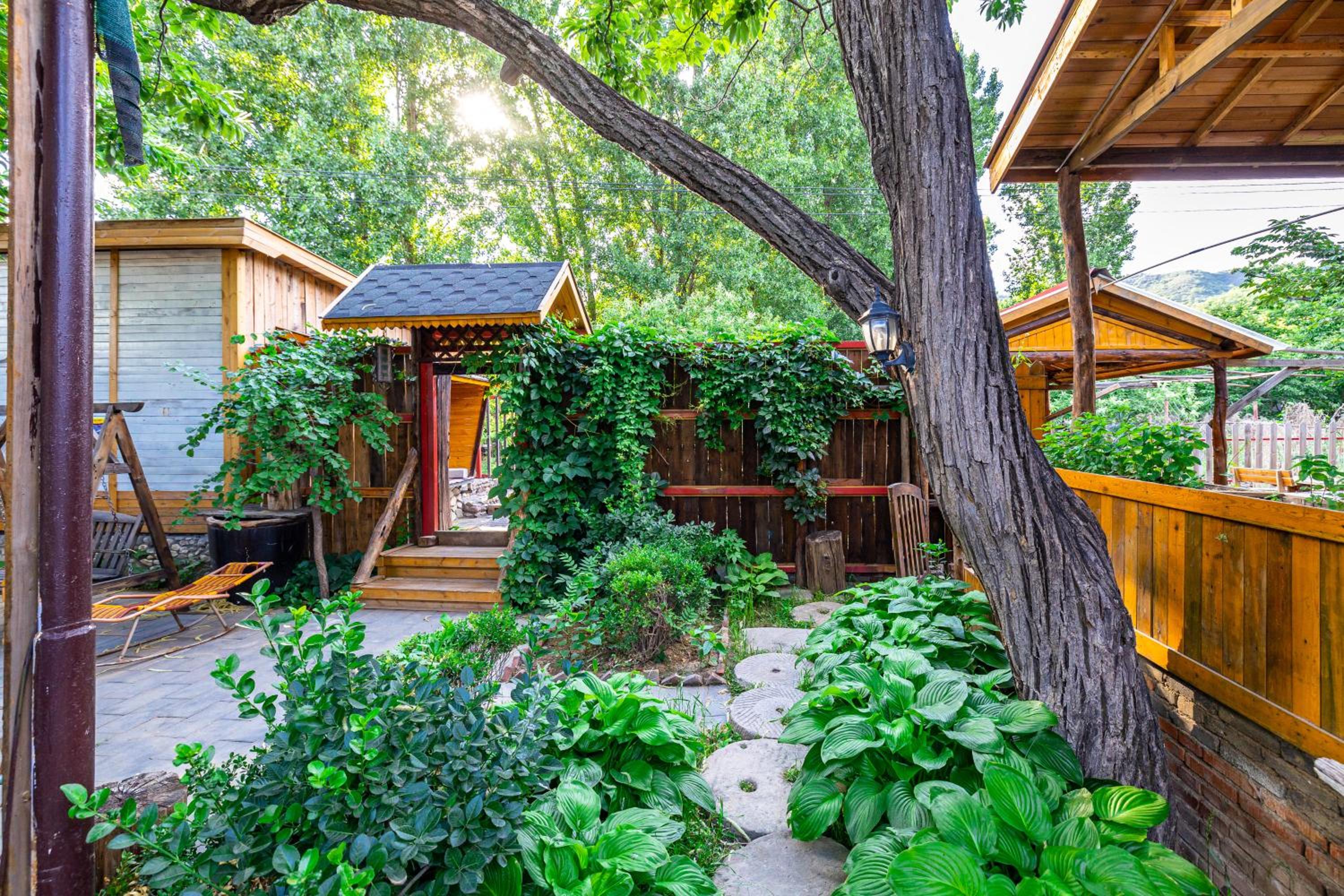 B&B under Great Wall