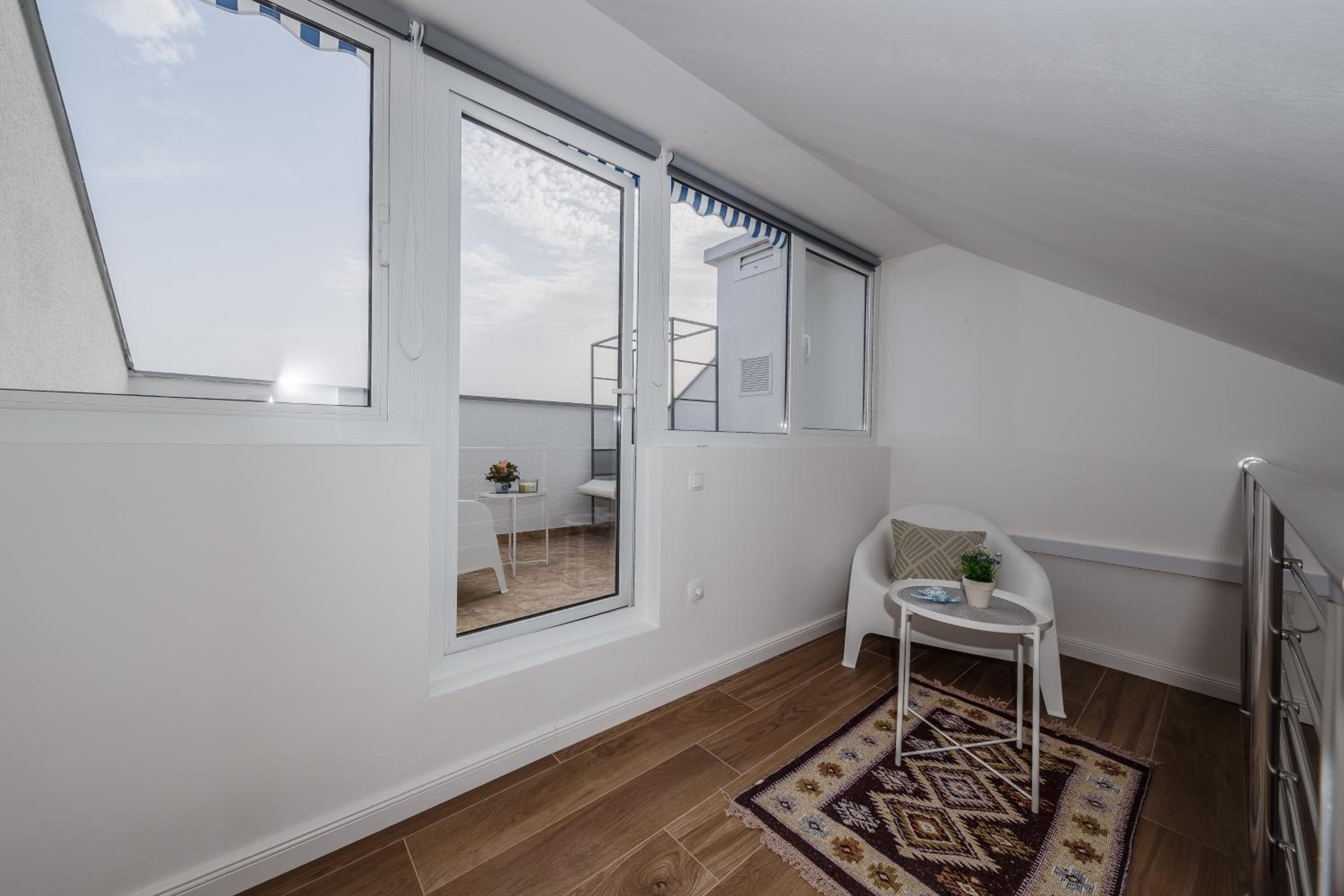 Apartment Maestral view 4