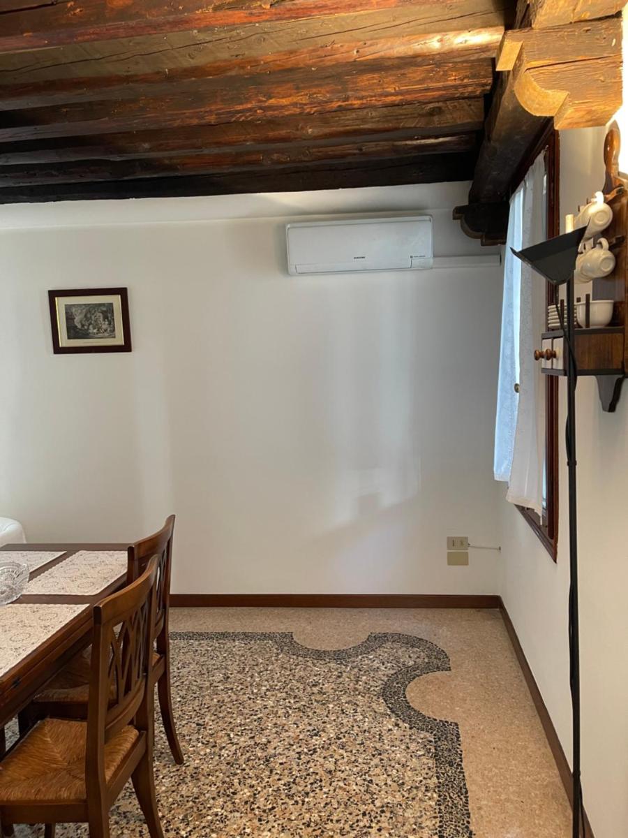 Hesperia Apartment