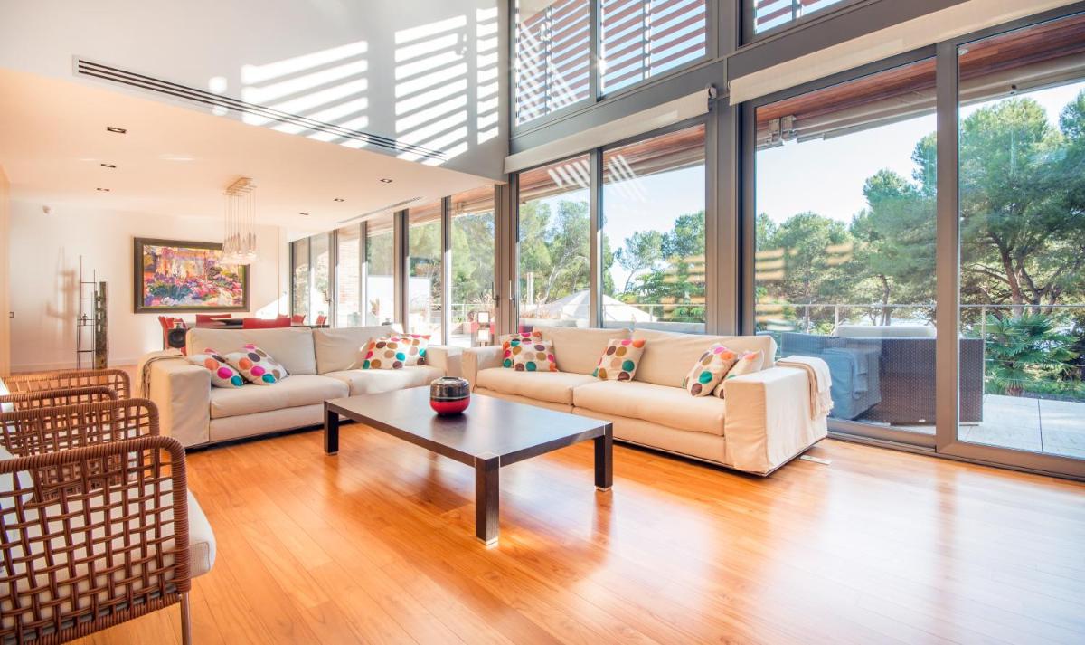 Villa Foixarda near Barcelona, TarracoHomes photo 5