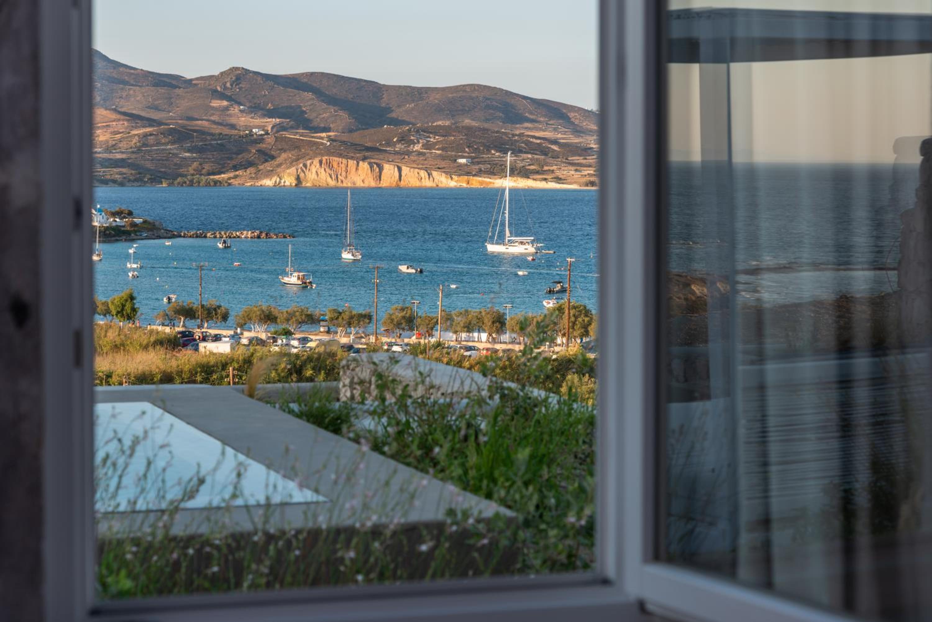 Milos Breeze Boutique Hotel 91