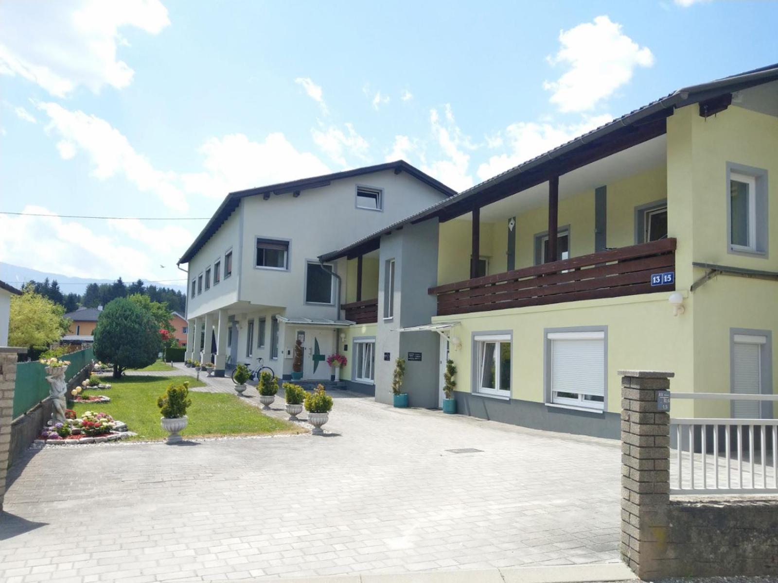 Alpenblick - Modernes Apartment in Ruhelage view 2