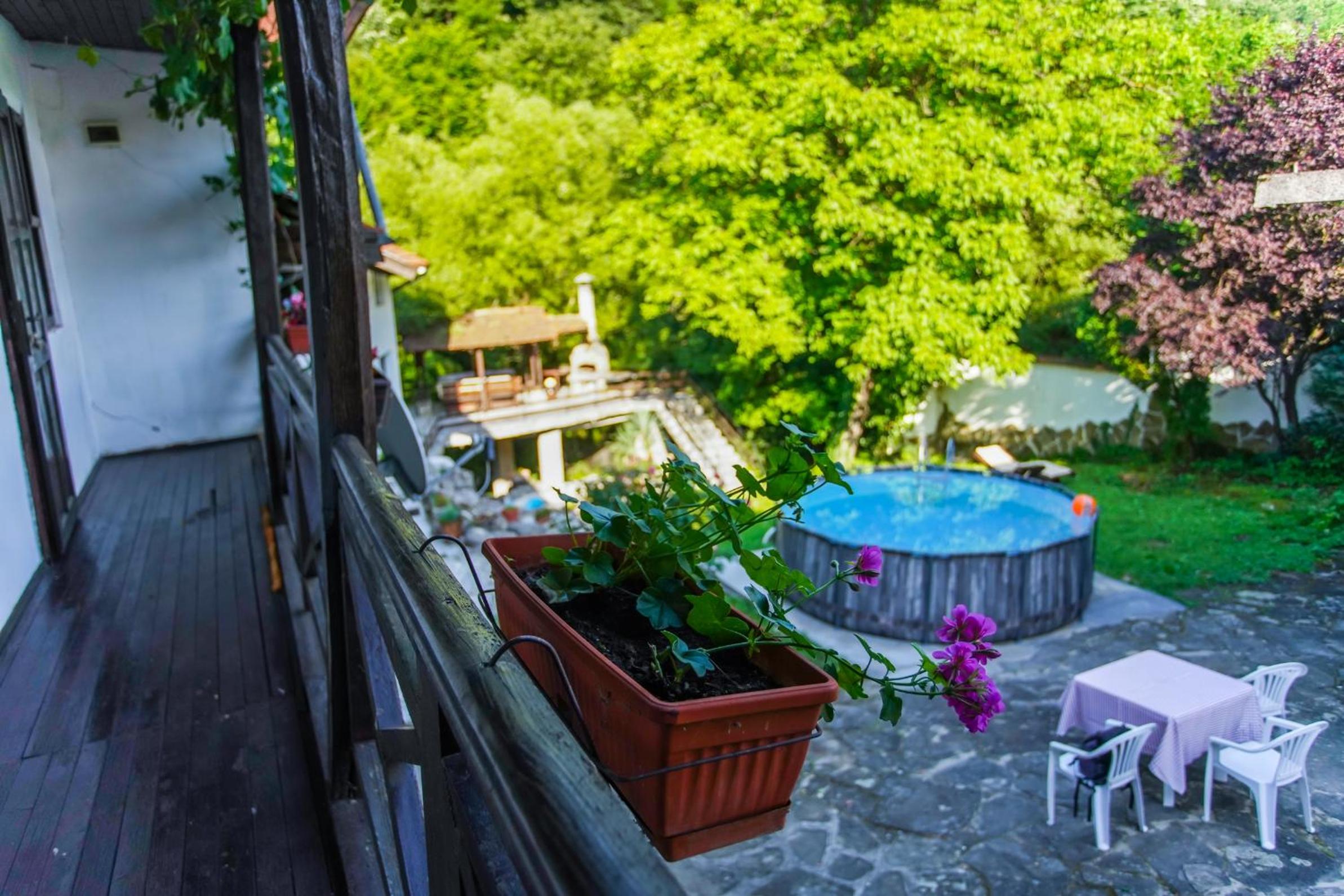 Guest House Planinska Sreshta