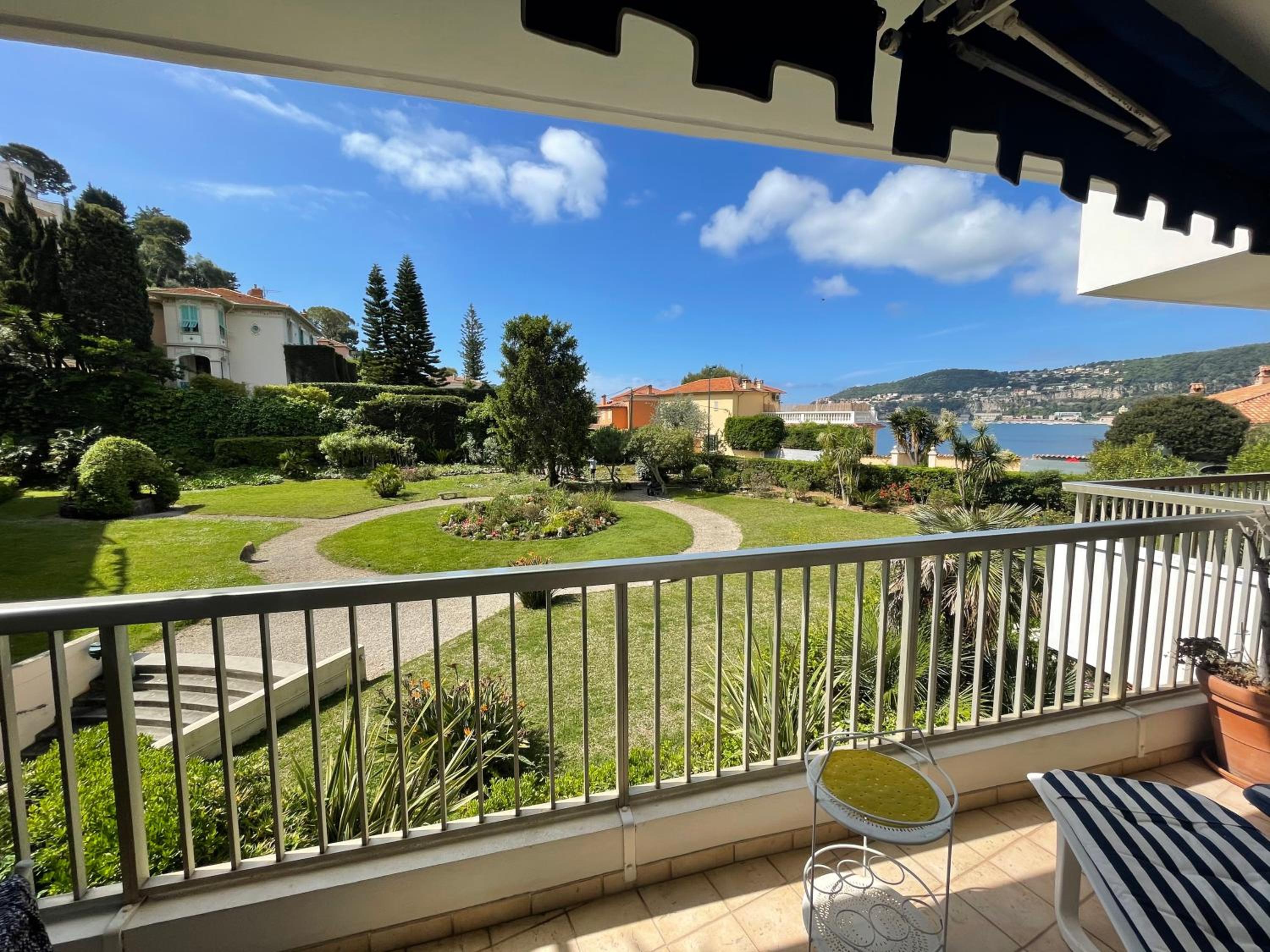 3 Piéces confort climatisé vue mer, 4 personnes à Saint-Jean Cap Ferrat à proximité de monaco et menton