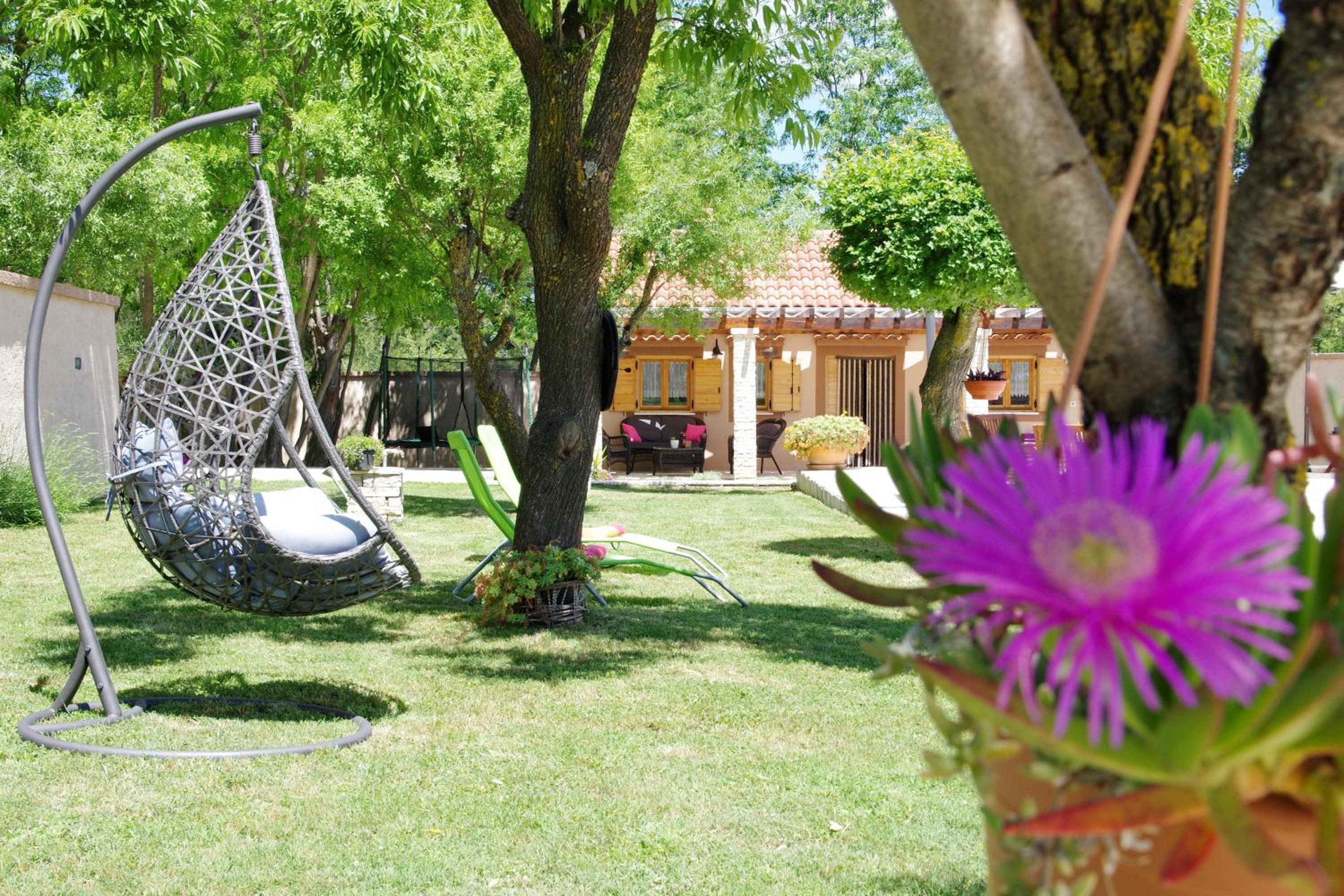Vila Green Oasis Miro view 4