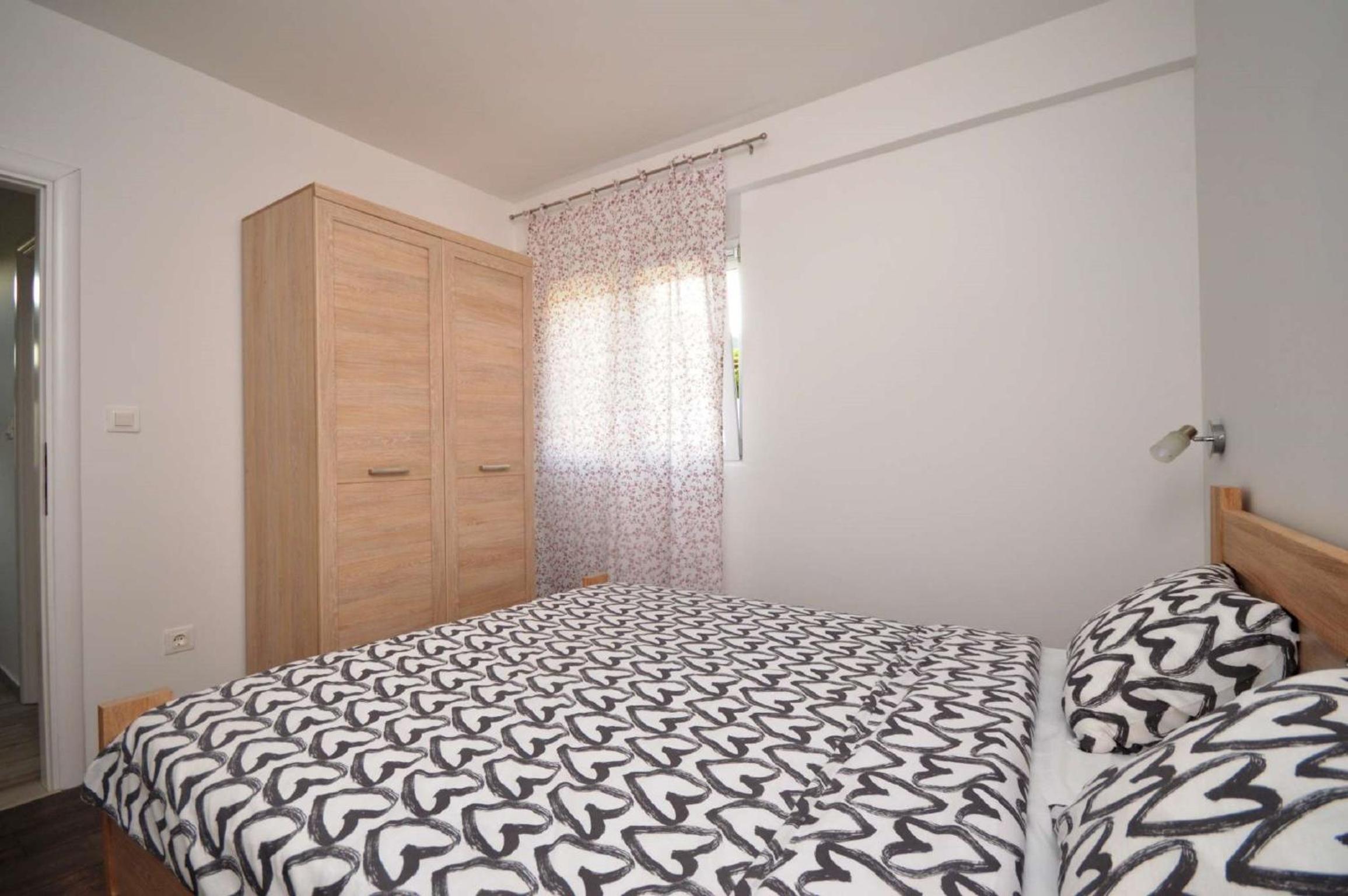 Apartments Nina Tivat view 4