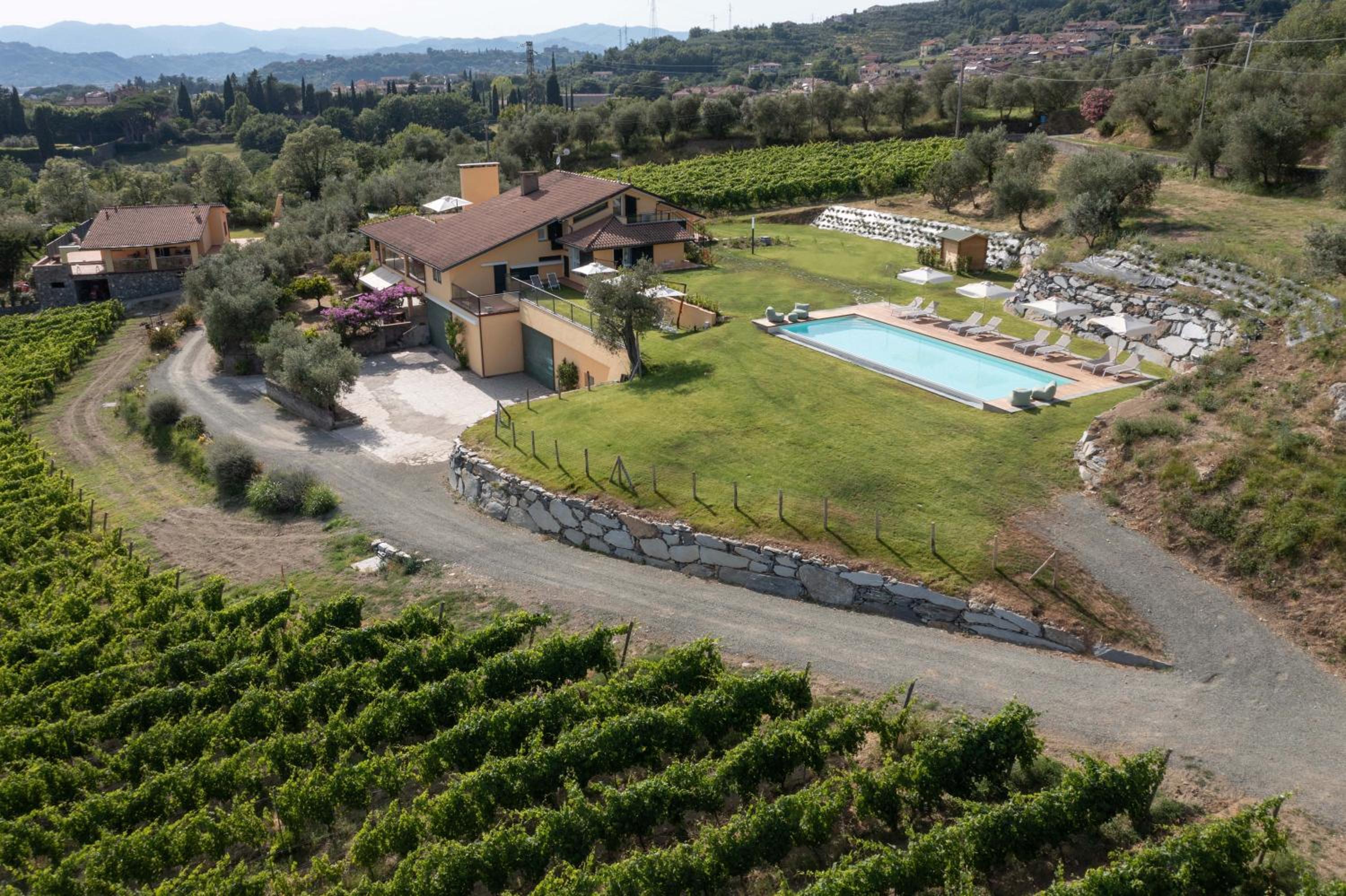 La Colombiera Wine&Relais view 4