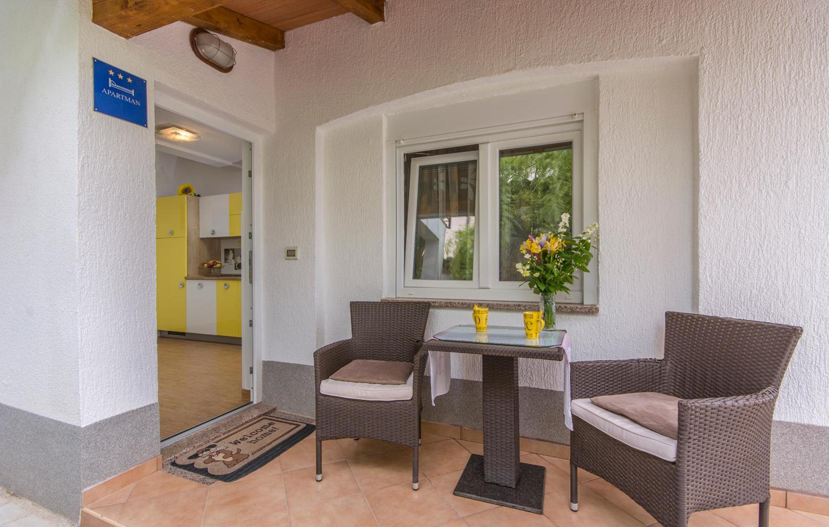 Apartmani Cupar view 2