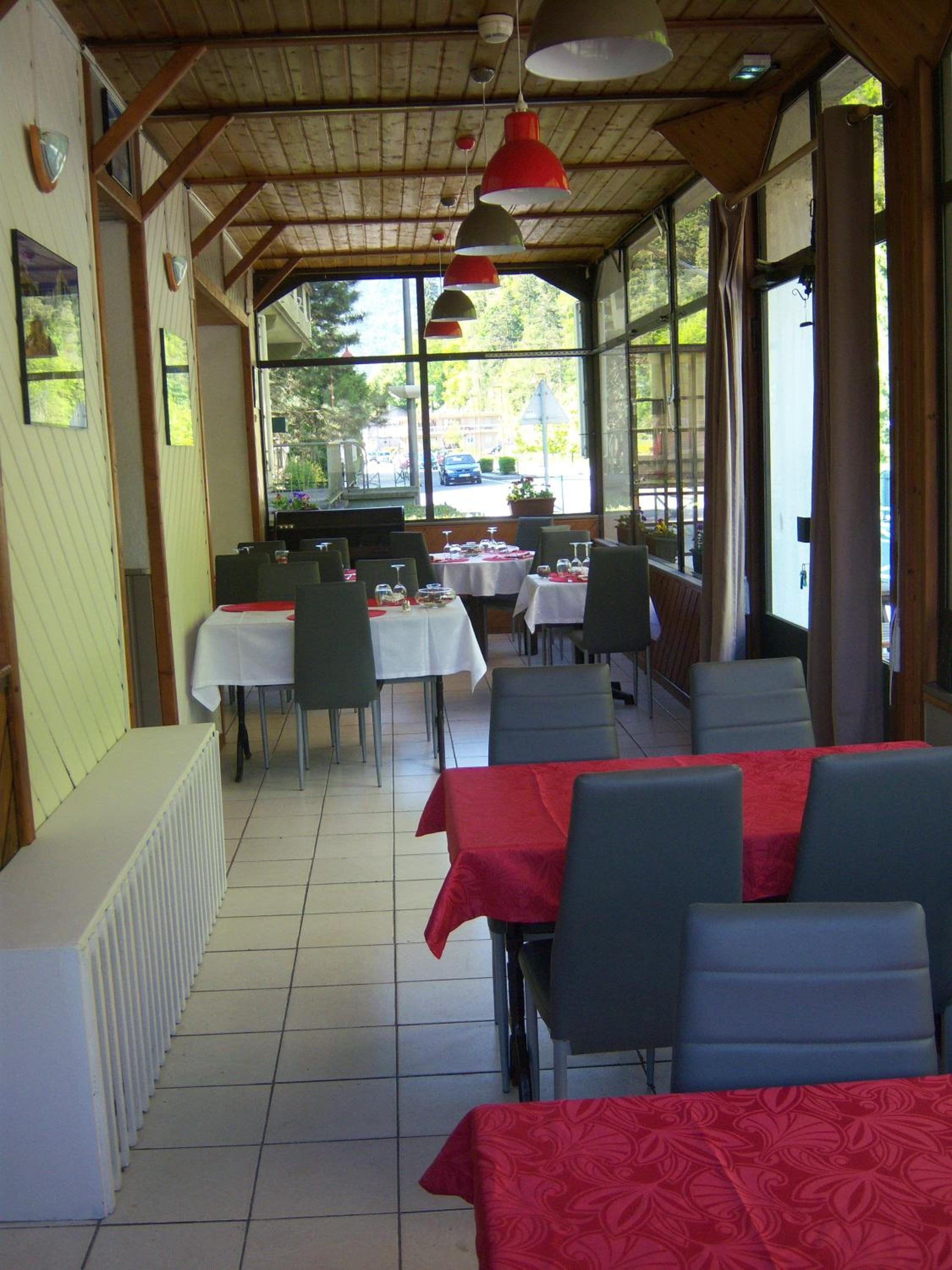 restaurant