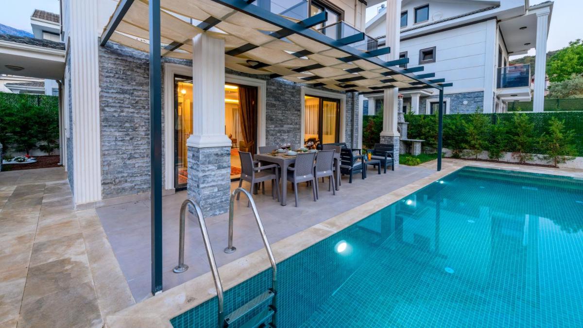 La Vida - 4 Bedroom Holiday Villa in Hisarönü Ölüdeniz view 5