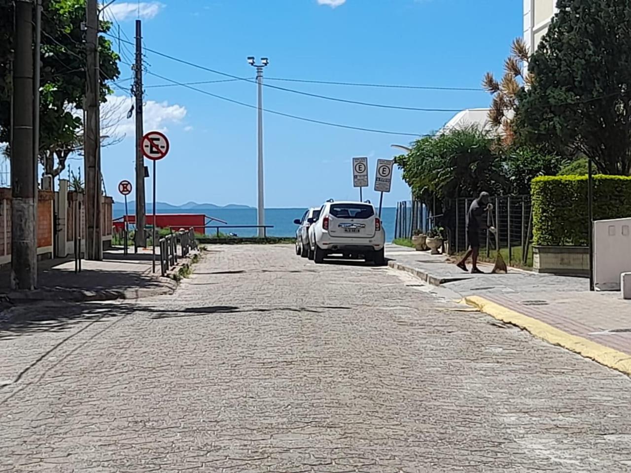 Sobrado no Residencial Mediterrâneo