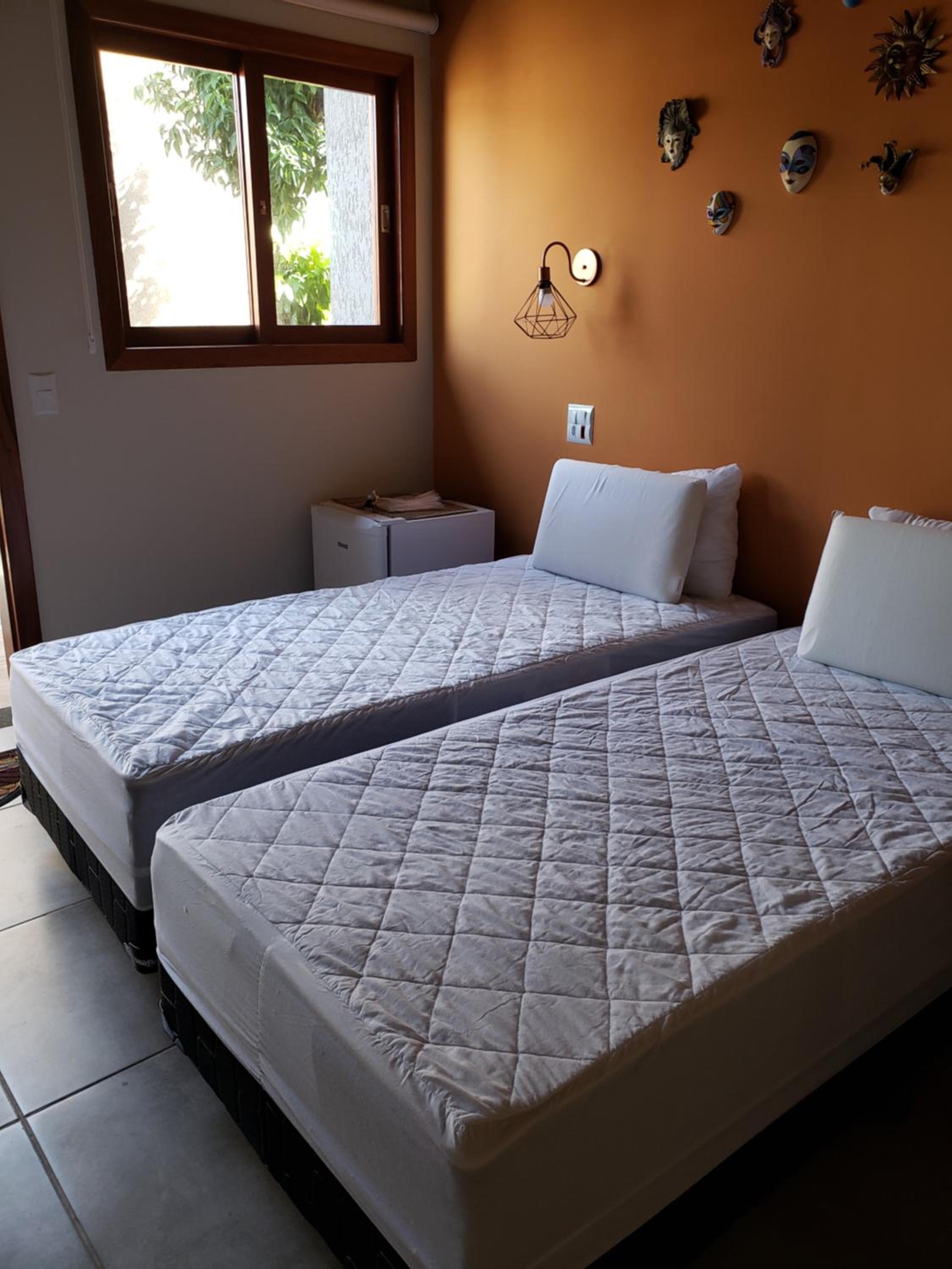 Suítes Verano Ubatuba - Bairro Itaguá - com piscina