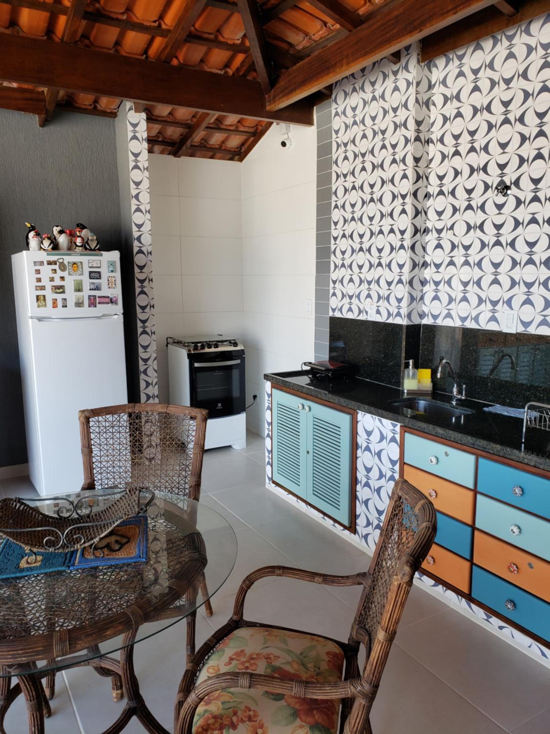 Suítes Verano Ubatuba - Bairro Itaguá - com piscina