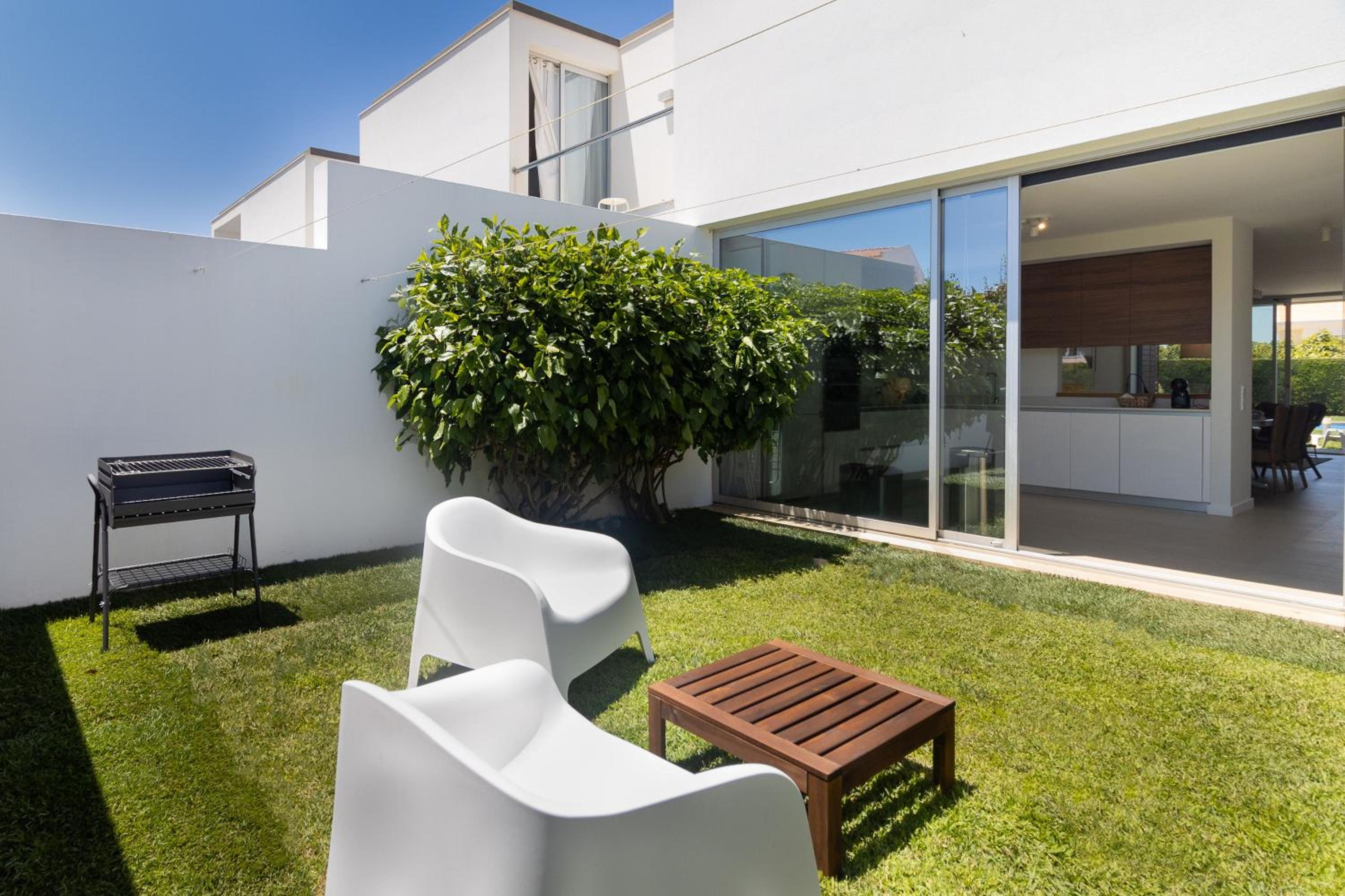 Blue Villa H Sagres - 10 min walk to the beach view 2