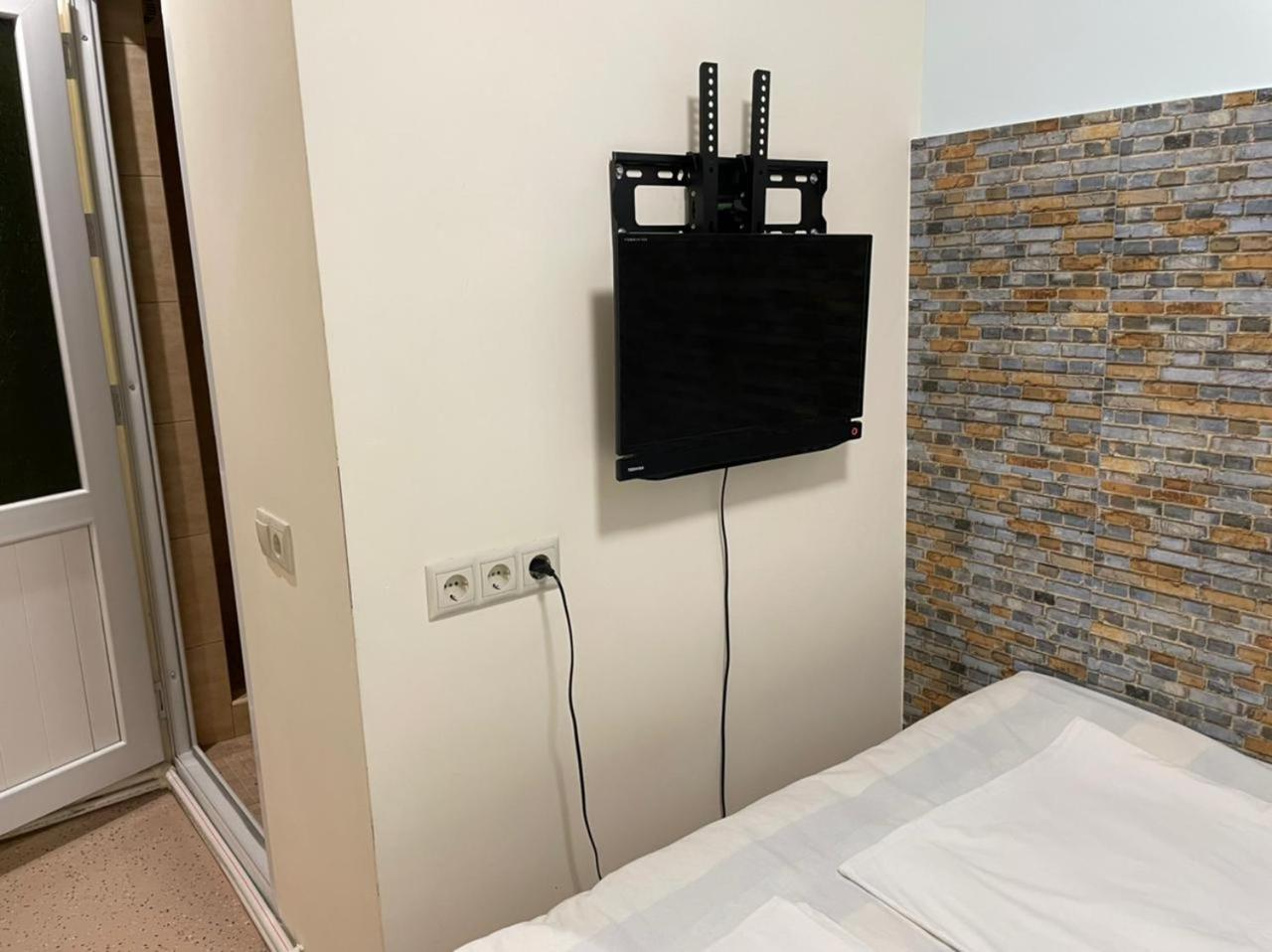 Adamyan 11 hotel