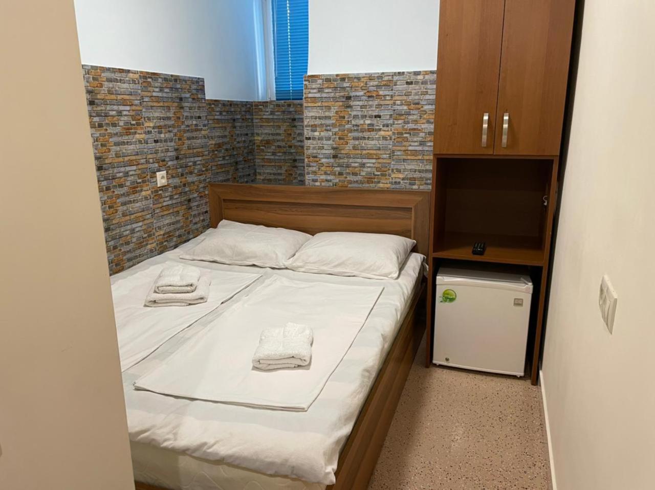 Adamyan 11 hotel