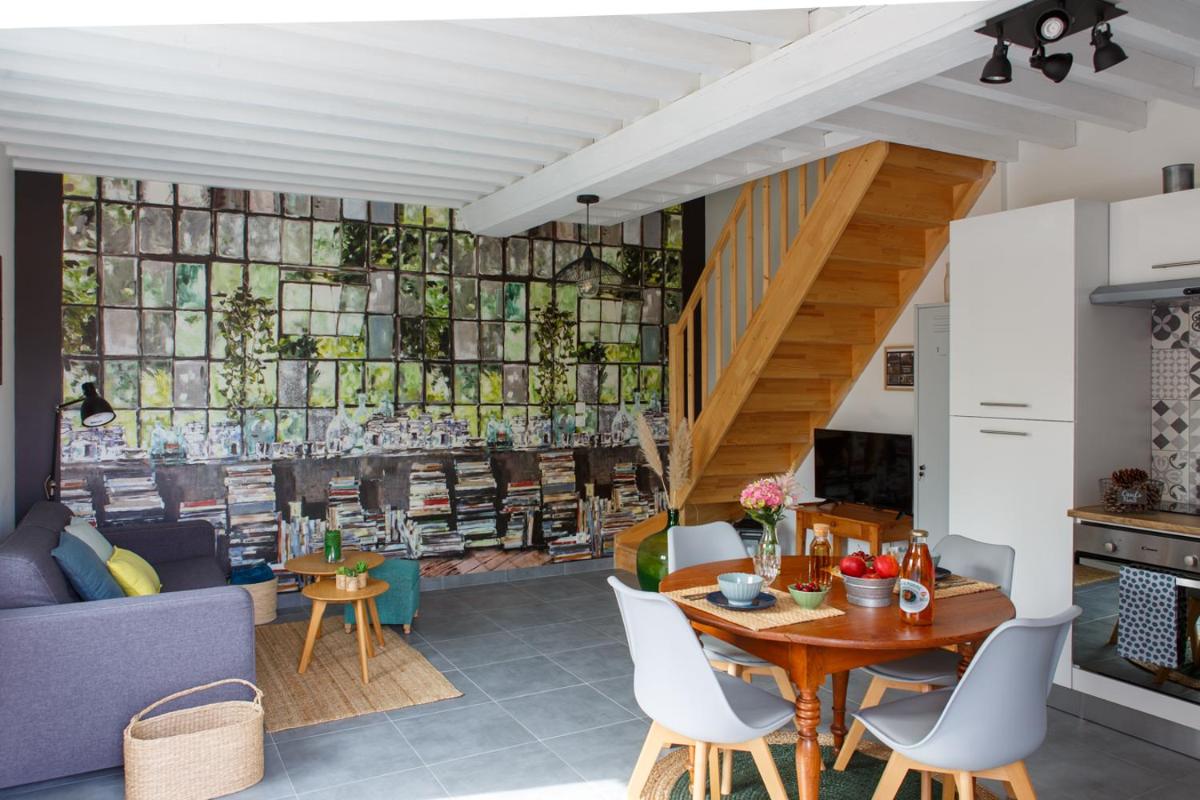 LE CLOS POULAIN Chambres d'Hôtes de charme au calme proche Bayeux et Gîtes cosy pour 2