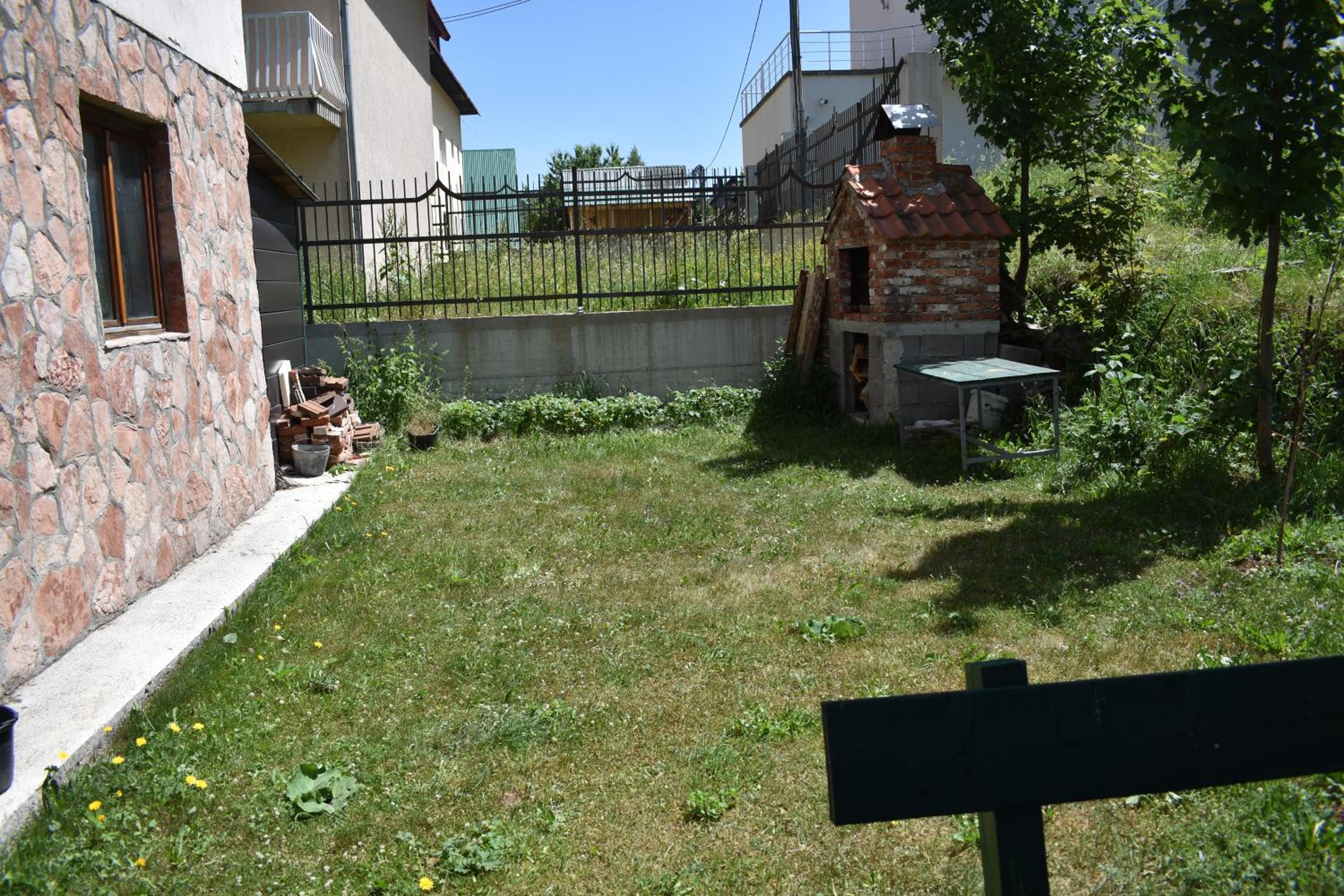 Photo 28