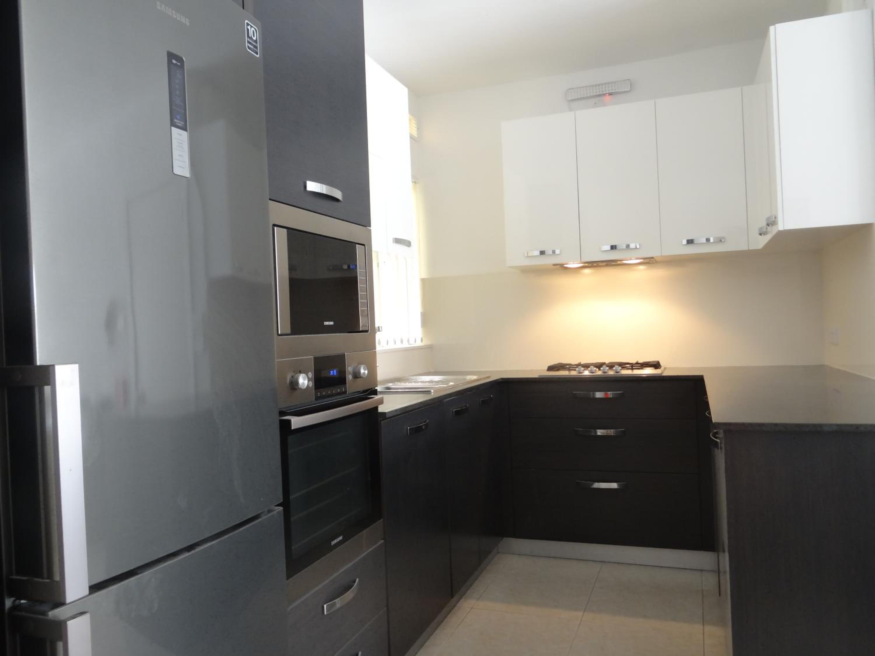 Modern Two Bedroom Sea View Apartment view 4
