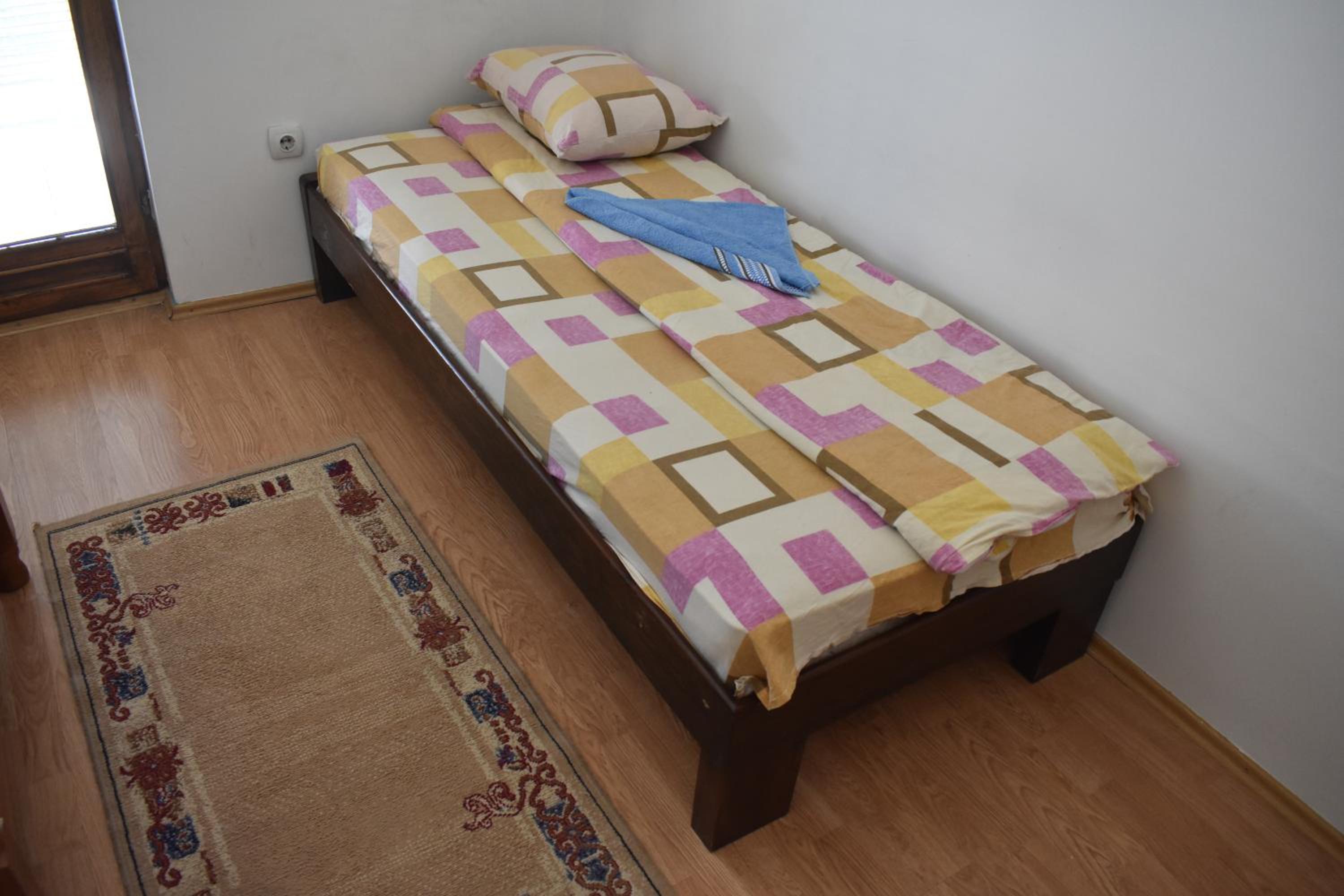 Photo 52