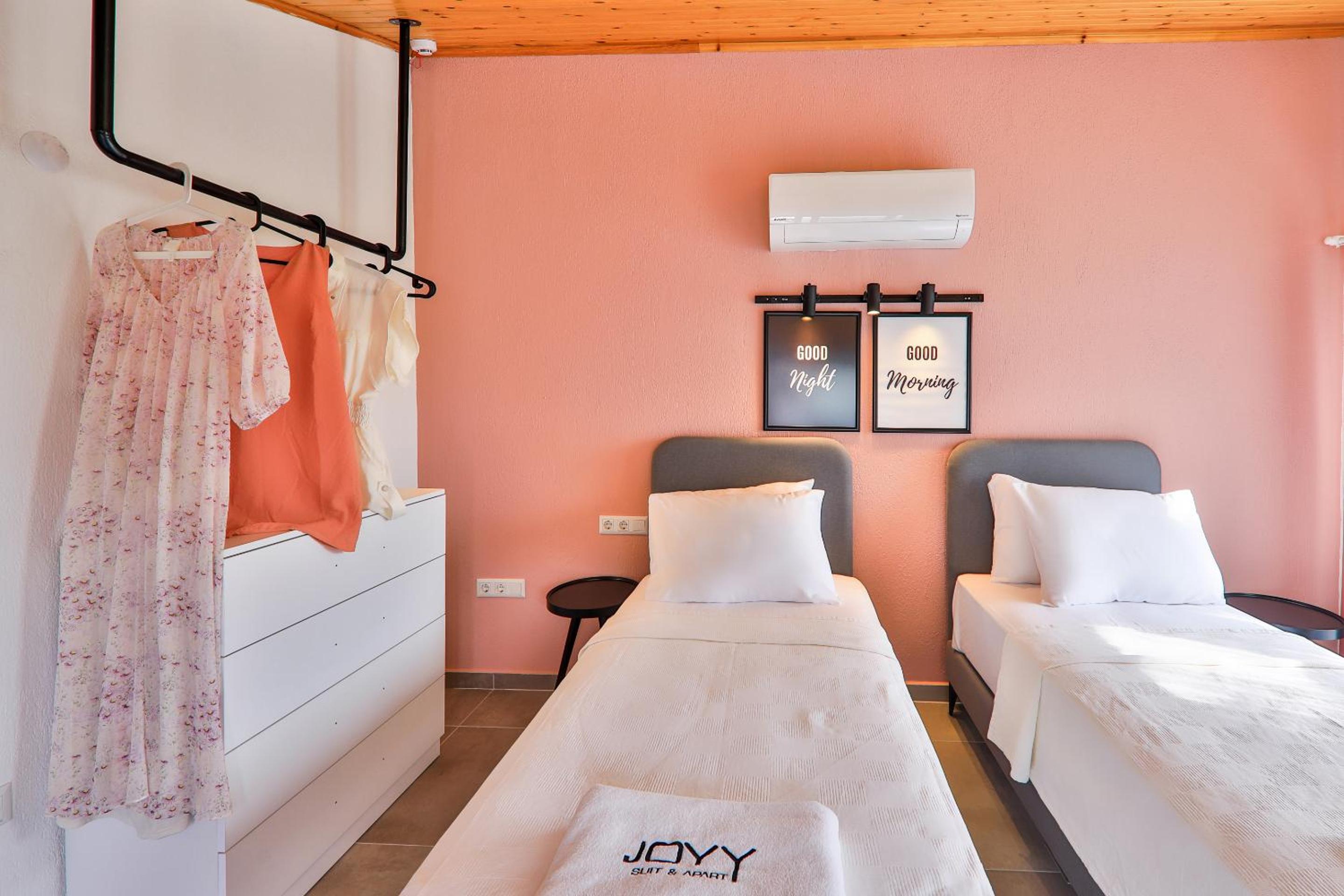 Joyy Suit Apart - Image 44