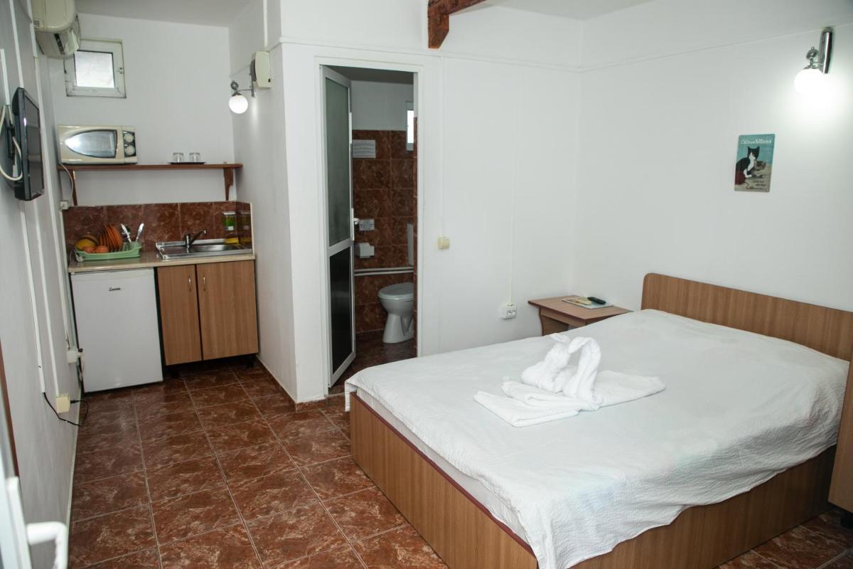 Photo 16