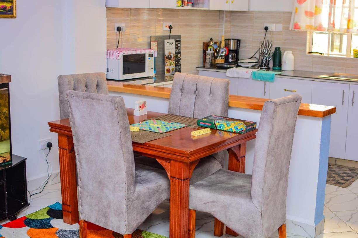Lux Suites Nanyuki Business Apartment view 3