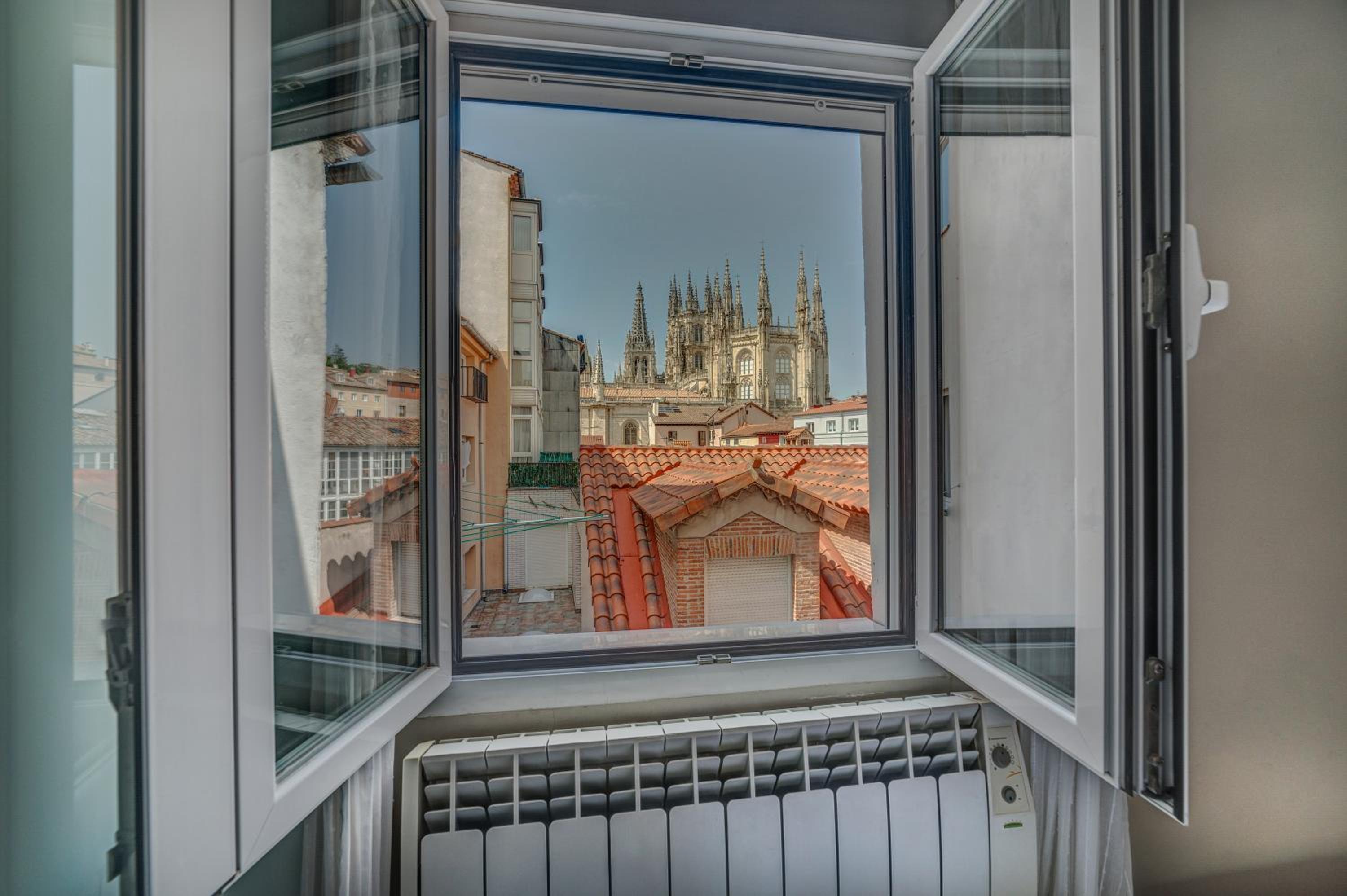 Burgos Vacations - Iraipe Burgos Centro Apartamentos - Property Image 14