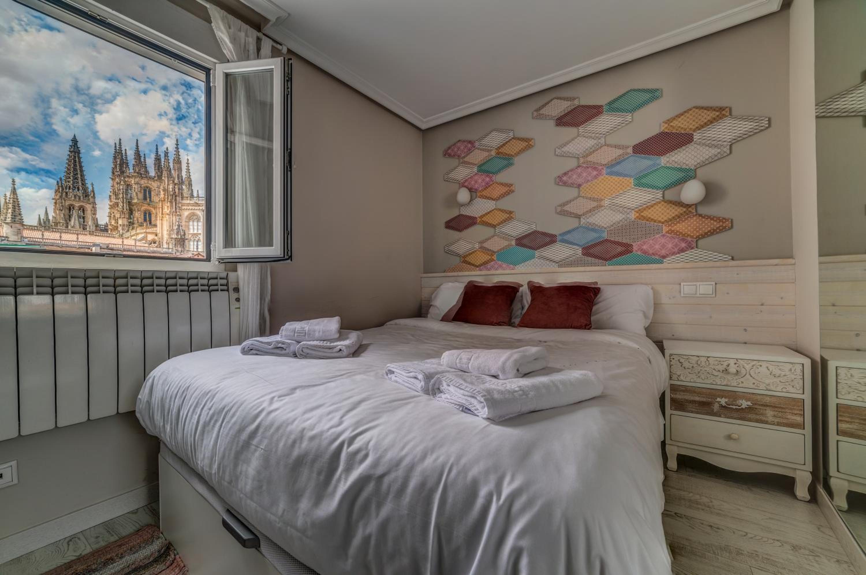 Burgos Vacations - Iraipe Burgos Centro Apartamentos - Property Image 18