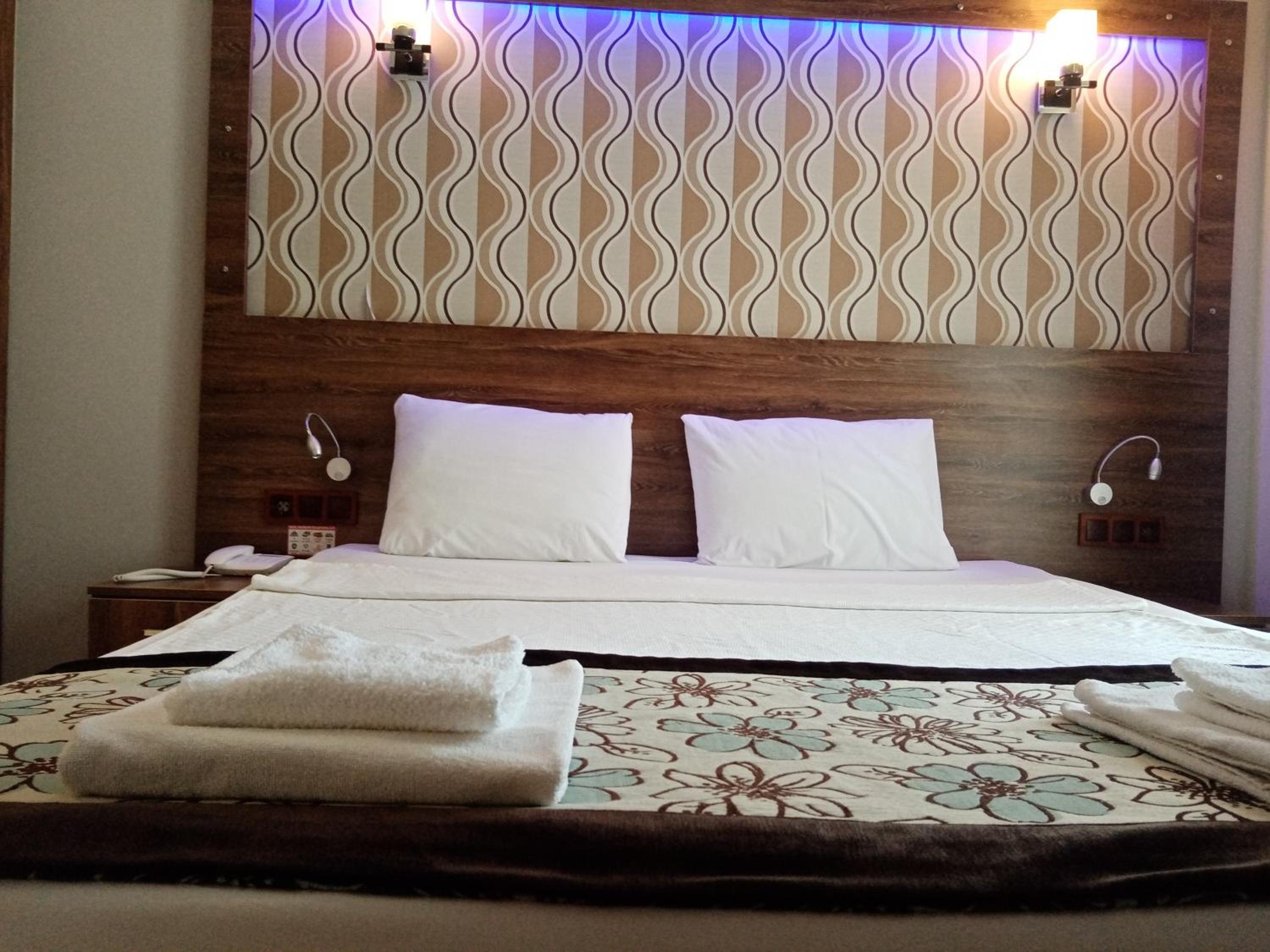 Dolphin Apart Hotel — photo 40