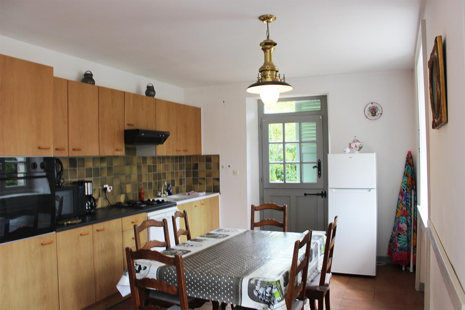 Photo 42