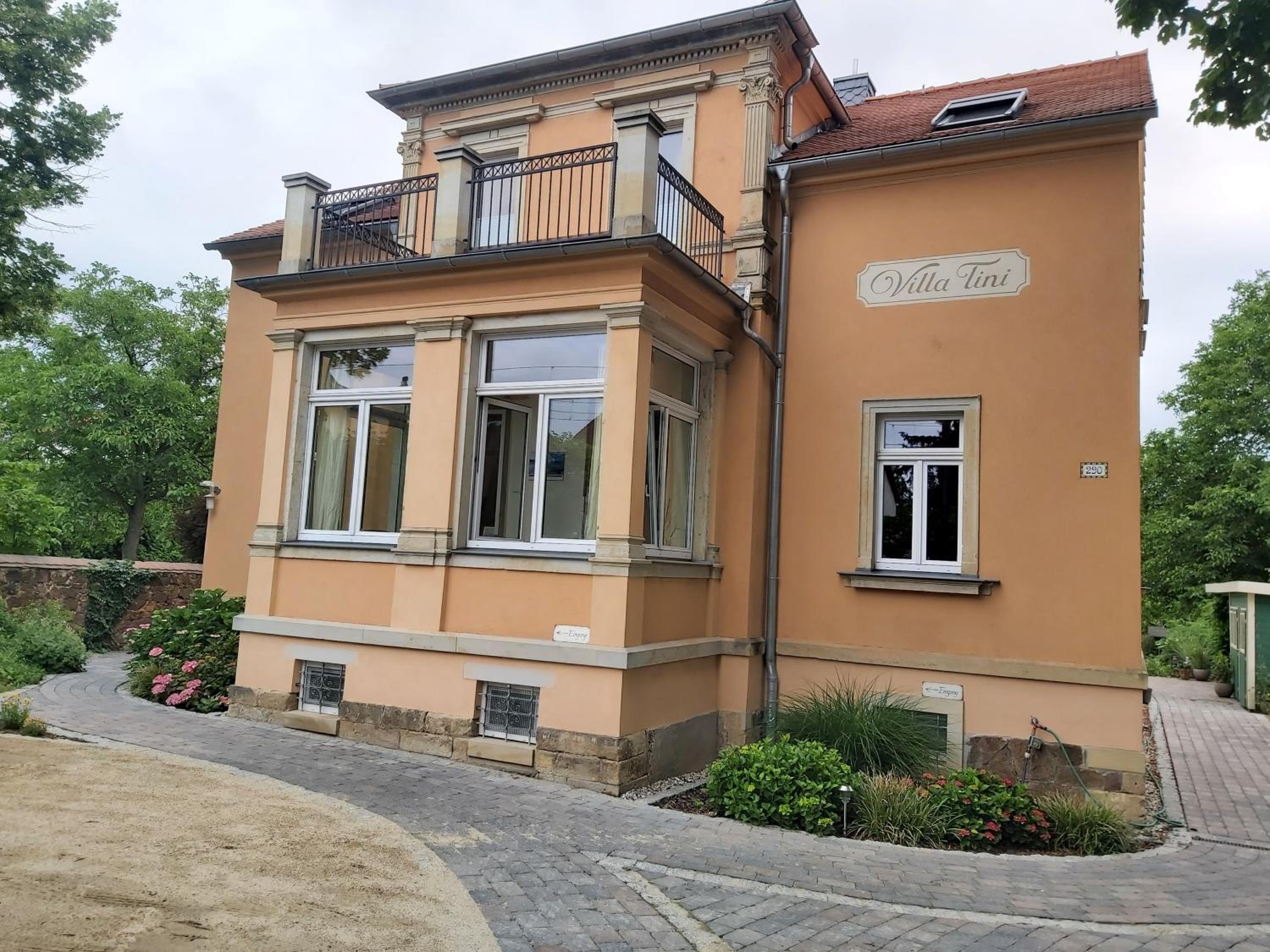 Villa Tini view 3
