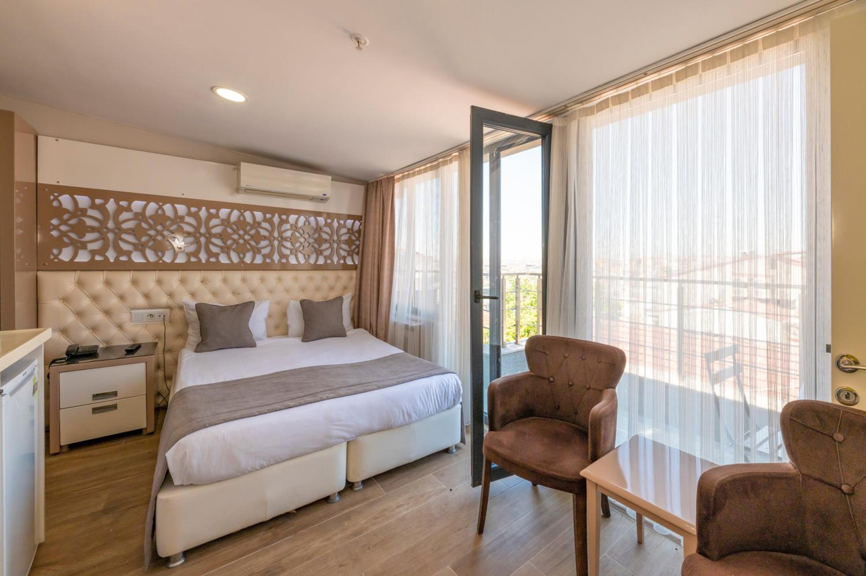 Taksim Peri Suite