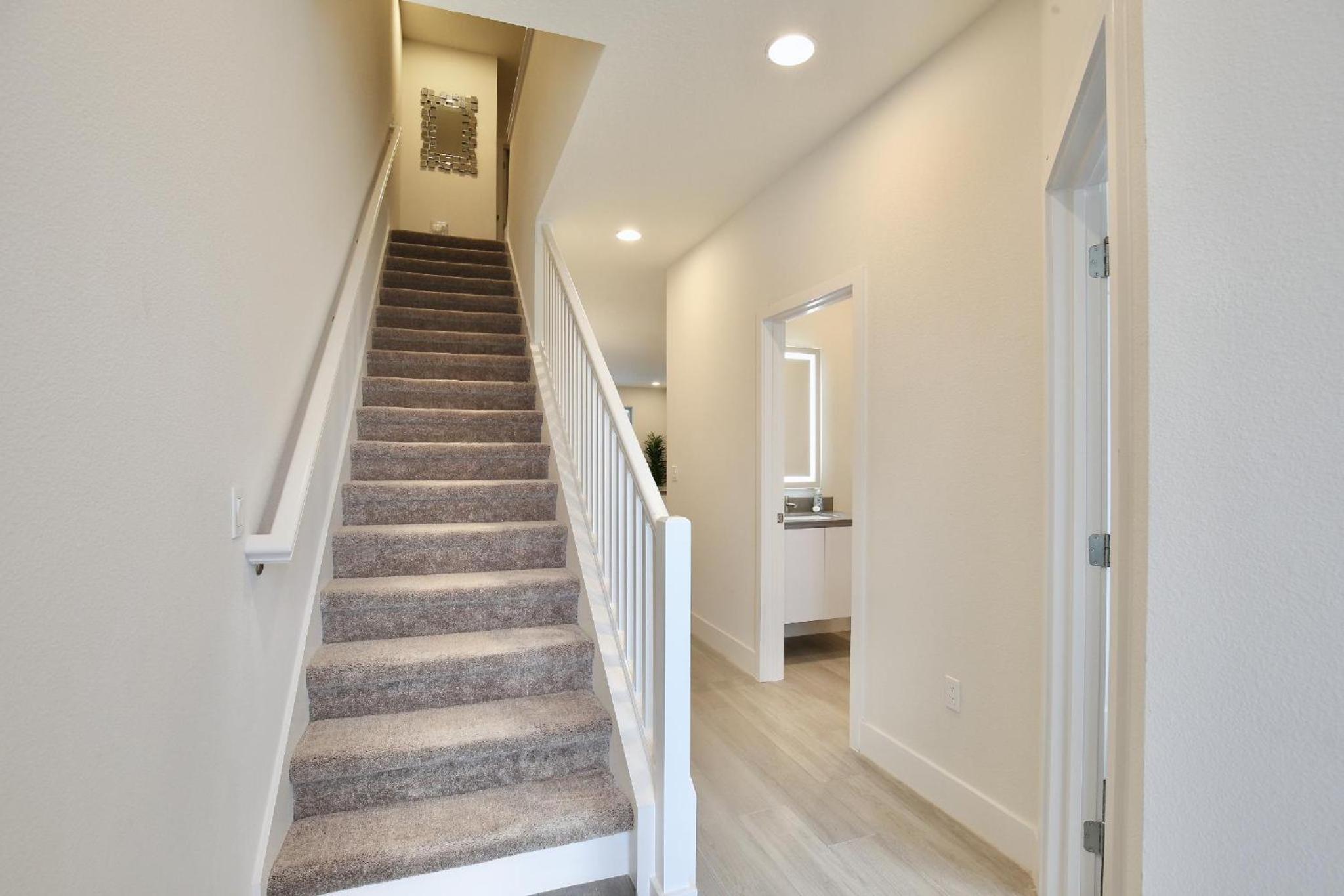 High luxury 3 bedroomloft townhouse in Hidden Forest, with private pool!