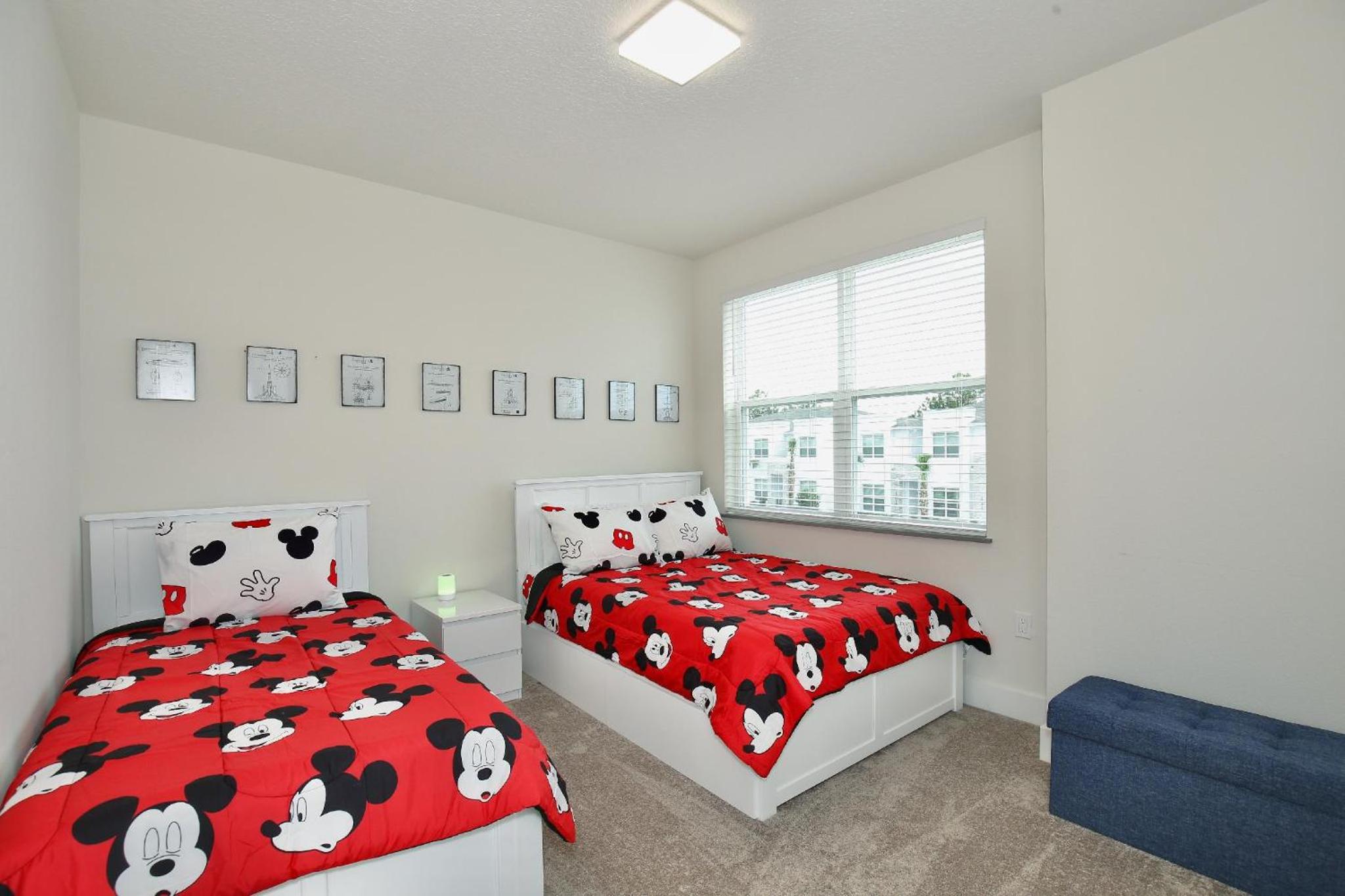High luxury 3 bedroomloft townhouse in Hidden Forest, with private pool!