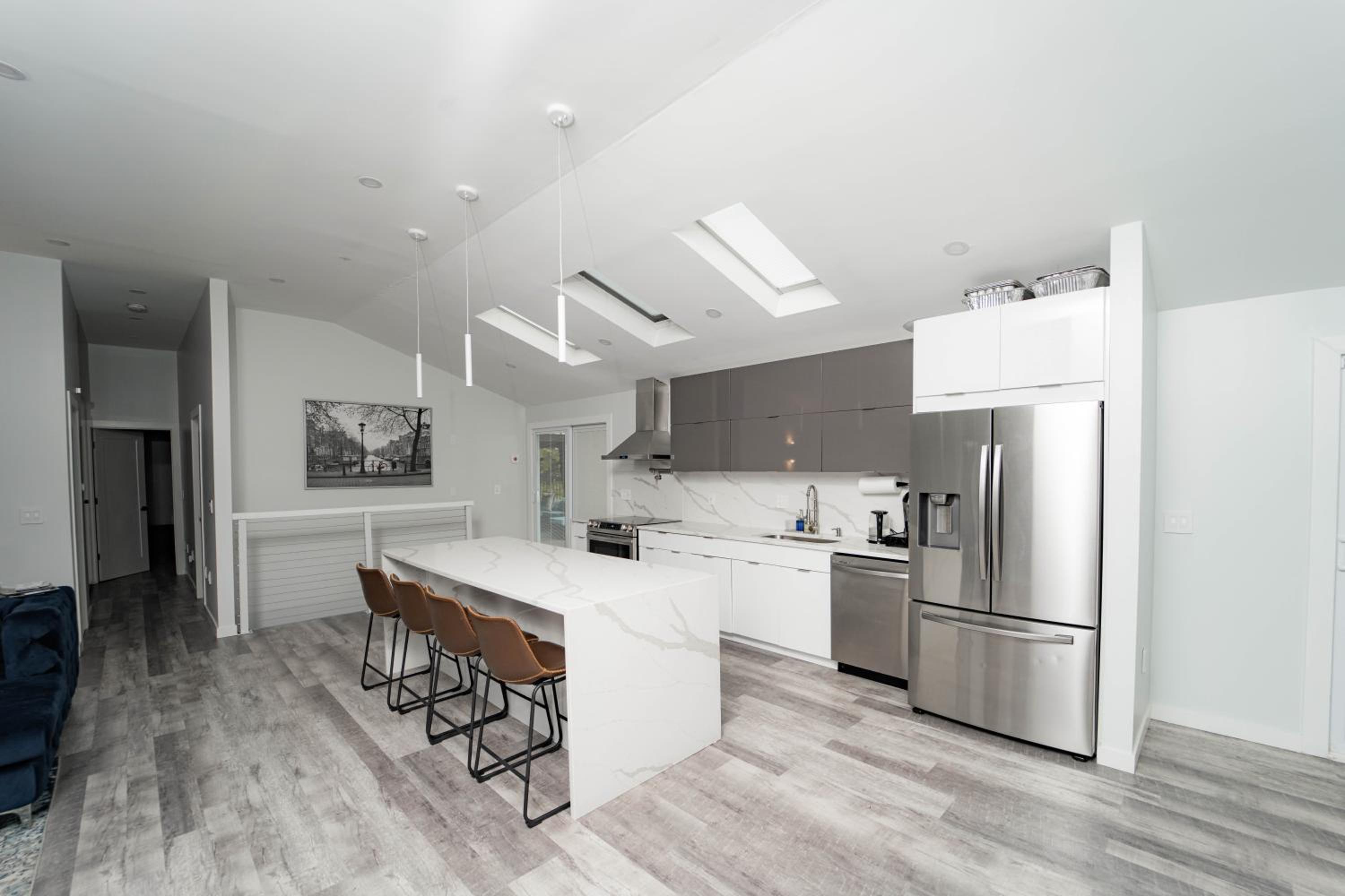 Modern home with a private Heated pool and jacuzzi view 2