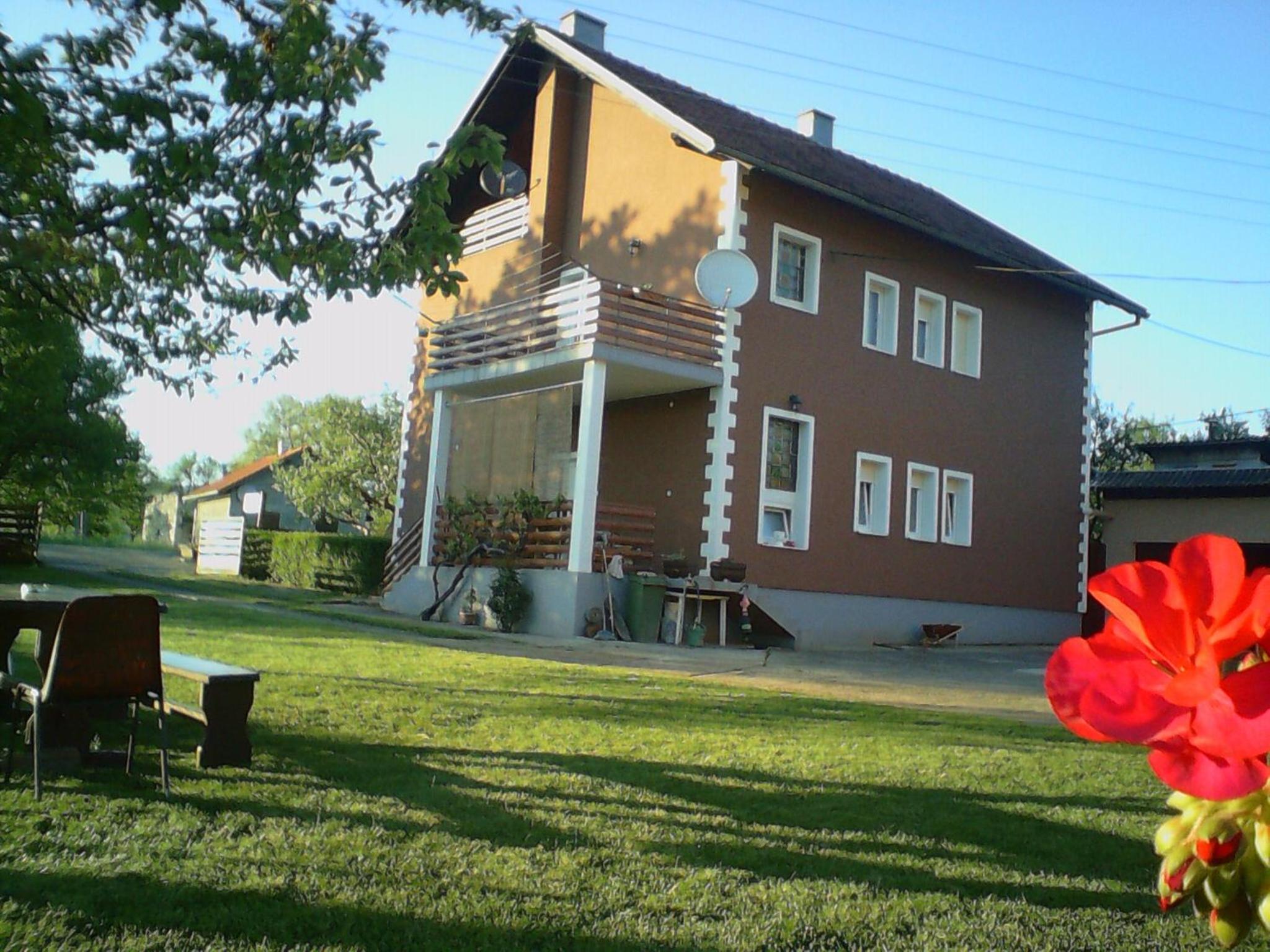 Photo 35