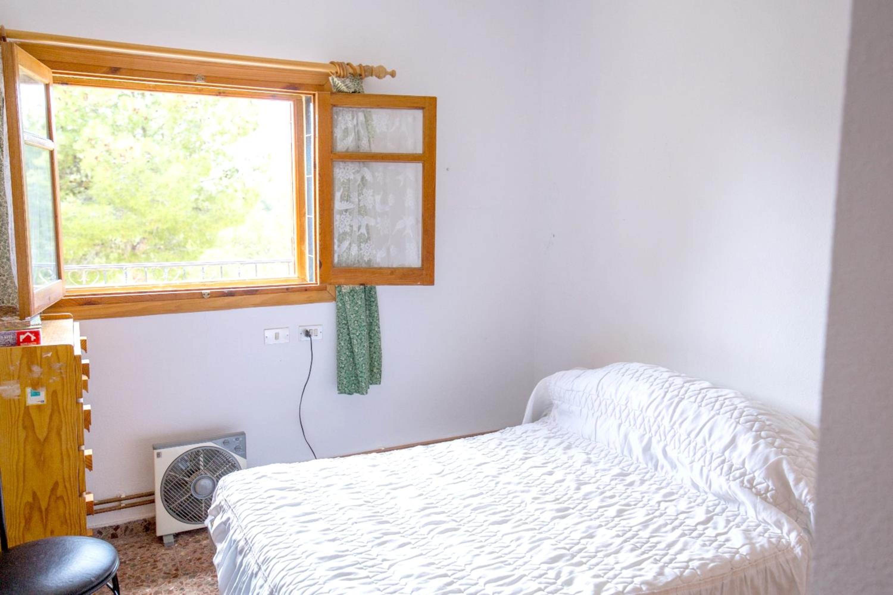 Picturesque Villa in Chulilla with Private Pool