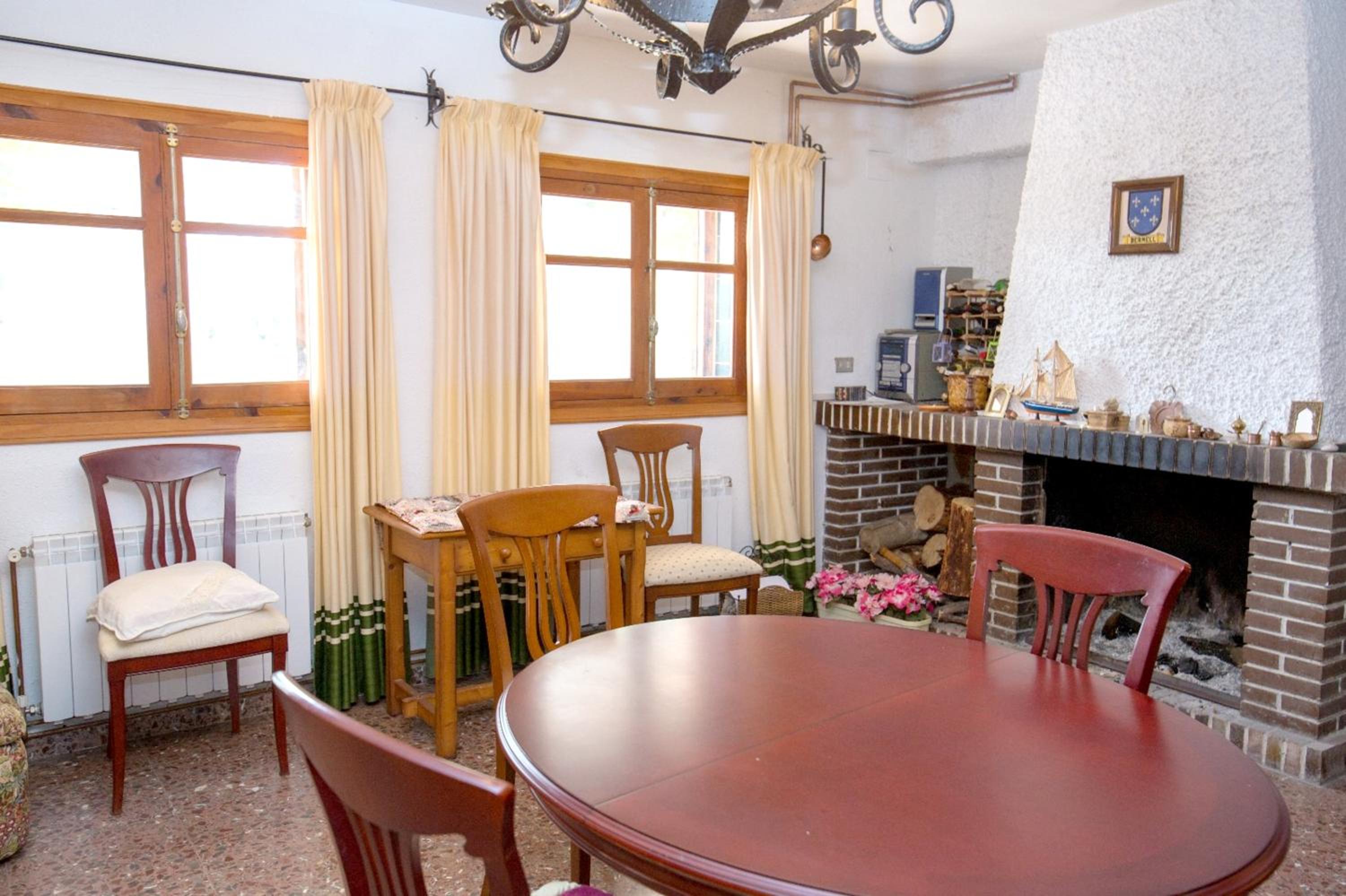 Picturesque Villa in Chulilla with Private Pool