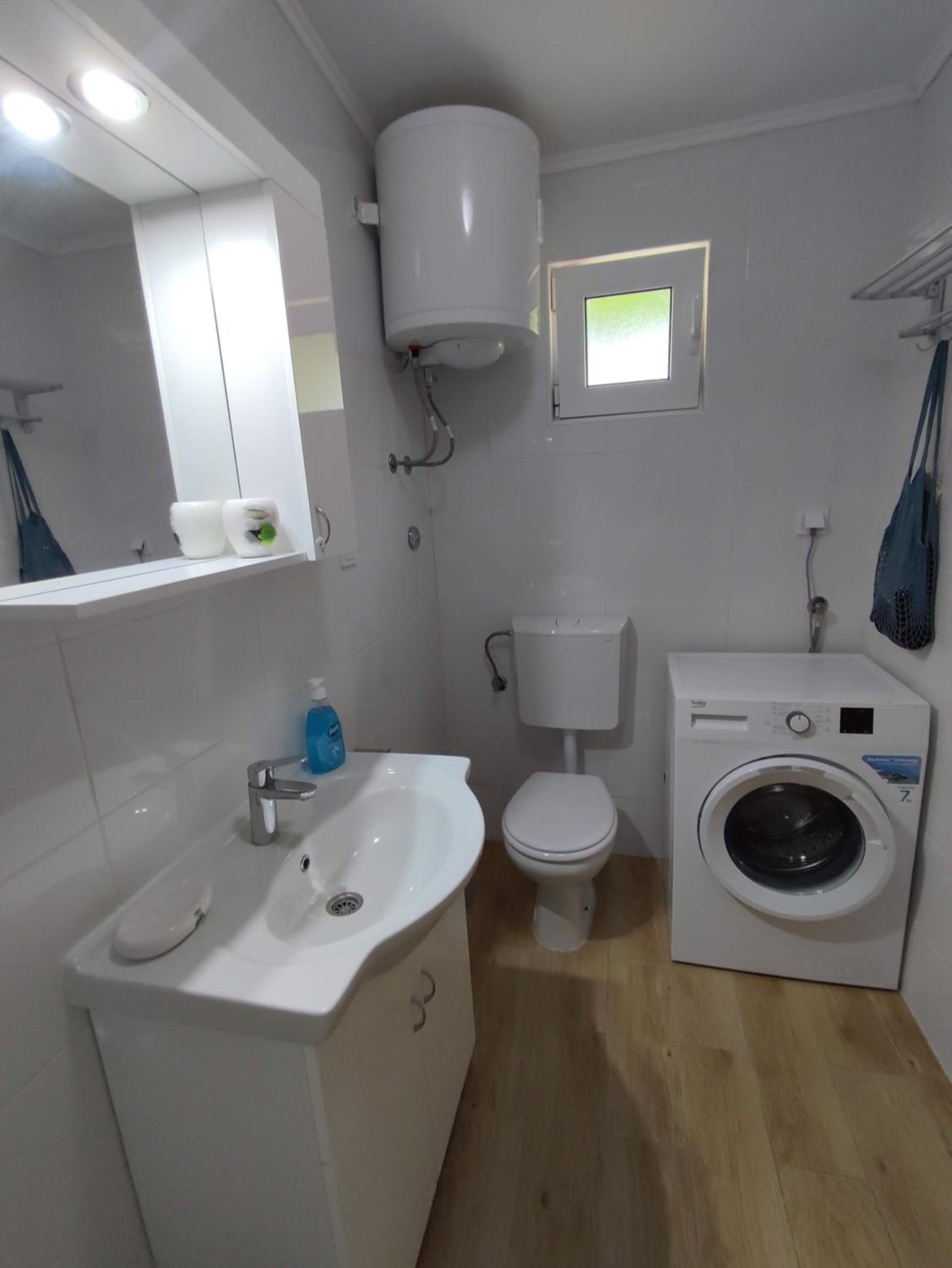 Apartman Lora view 5