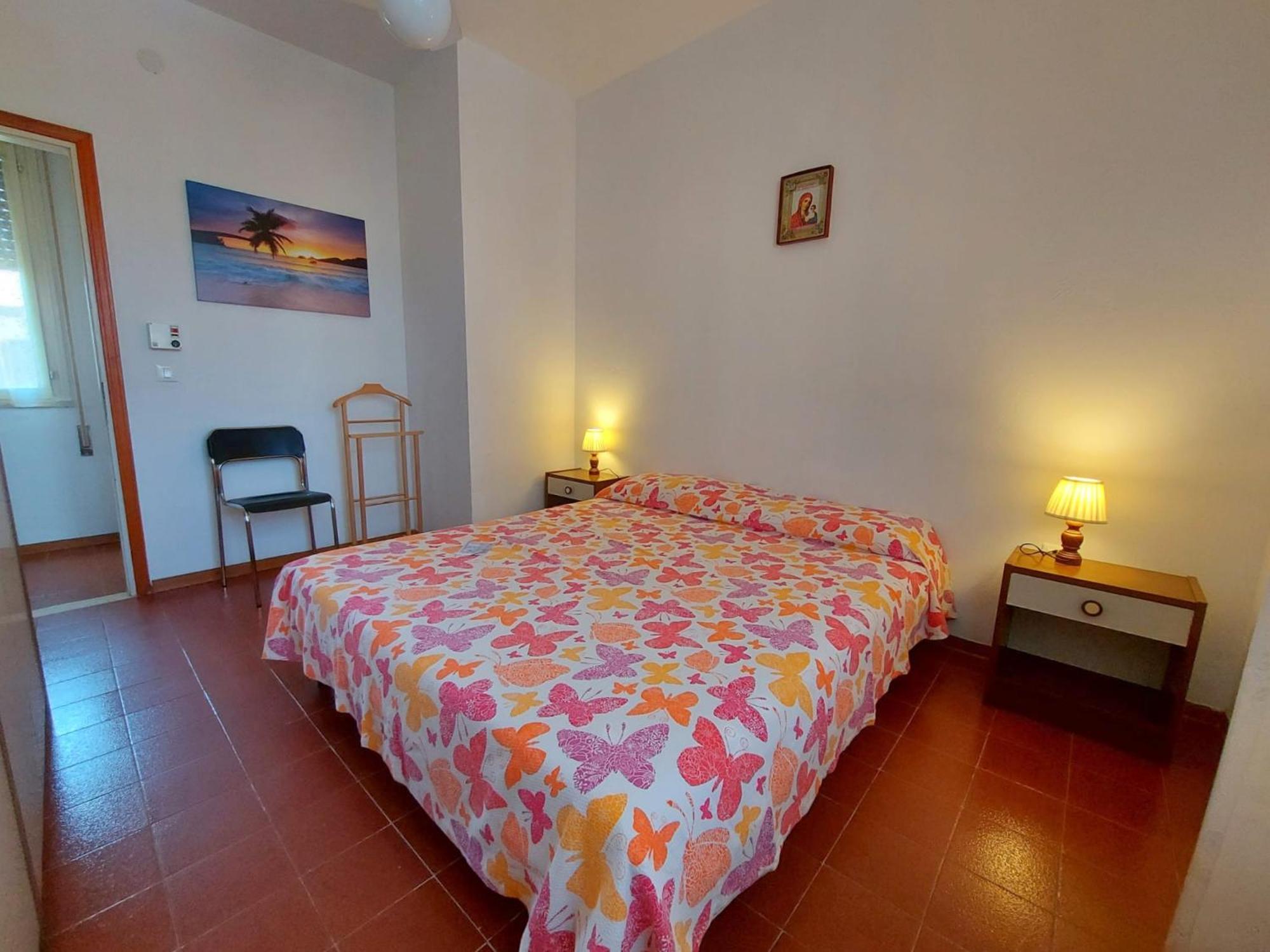 Luisa 5B view 5