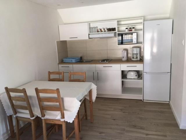 VÁRLAK VENDÉGHÁZ Apartman 2 view 2
