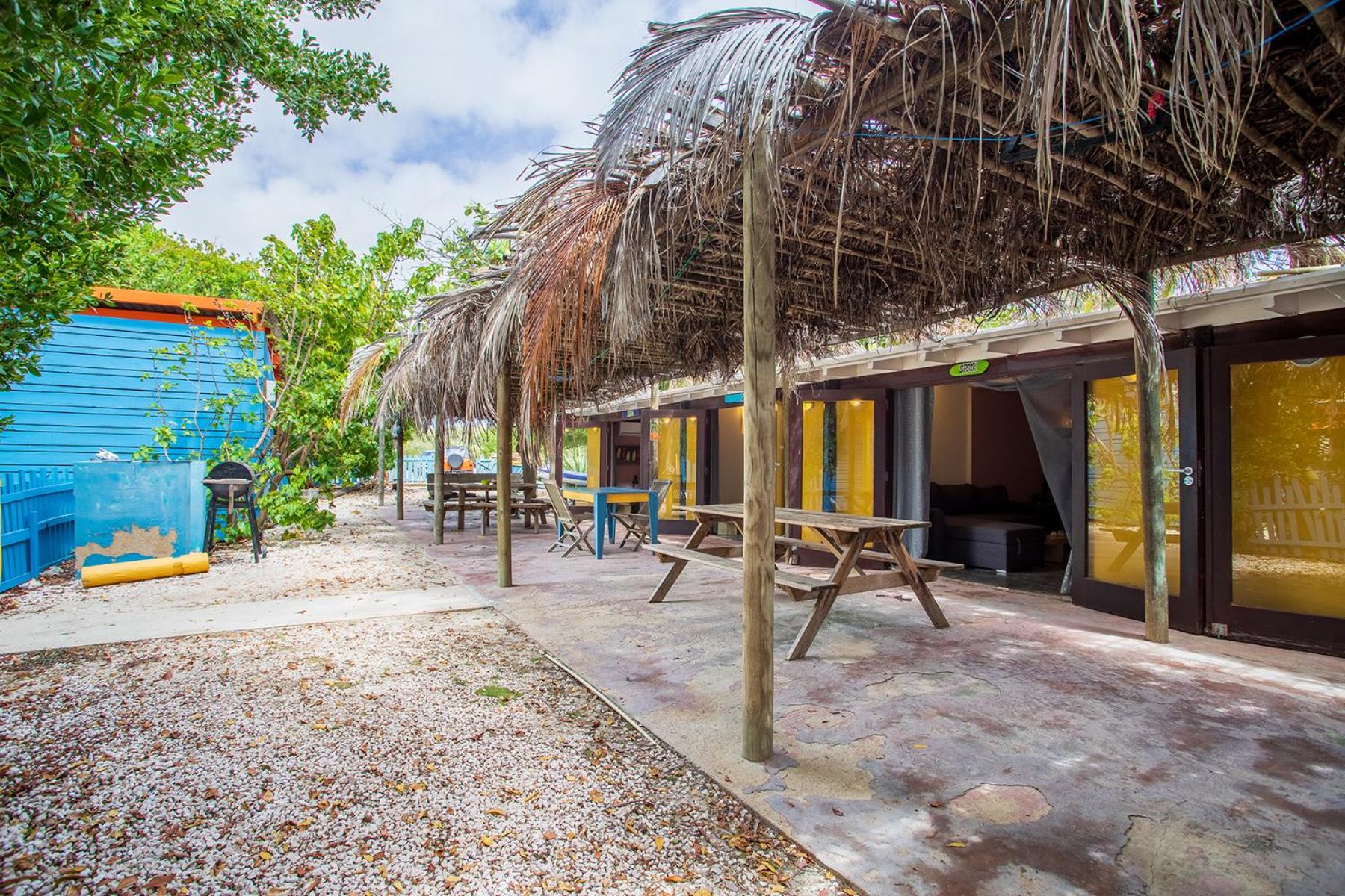 Beach Studio Flaka at Lac Bay