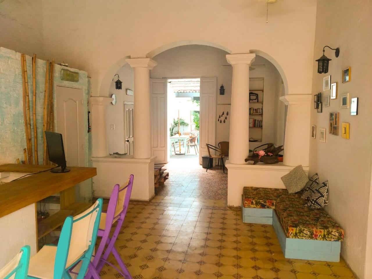 Photo 8