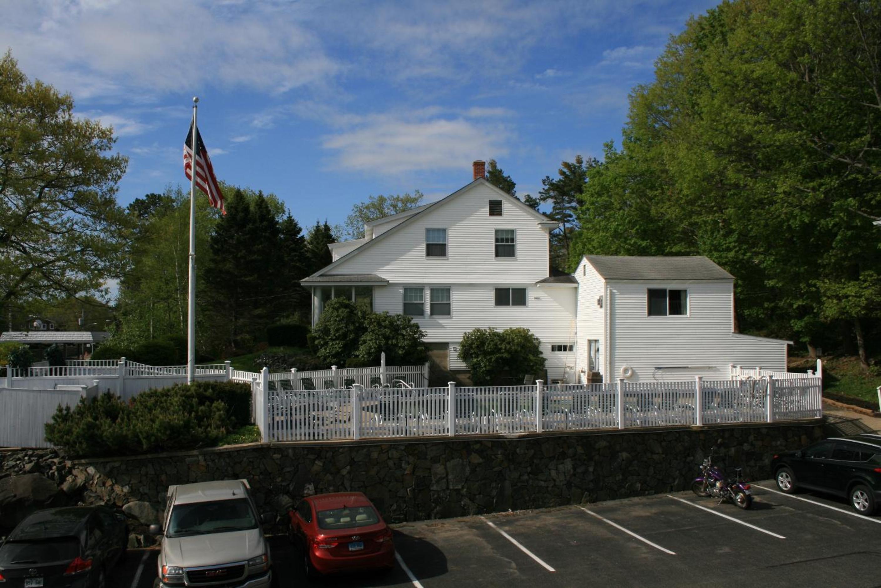 Sea View Motel - Property Image 73